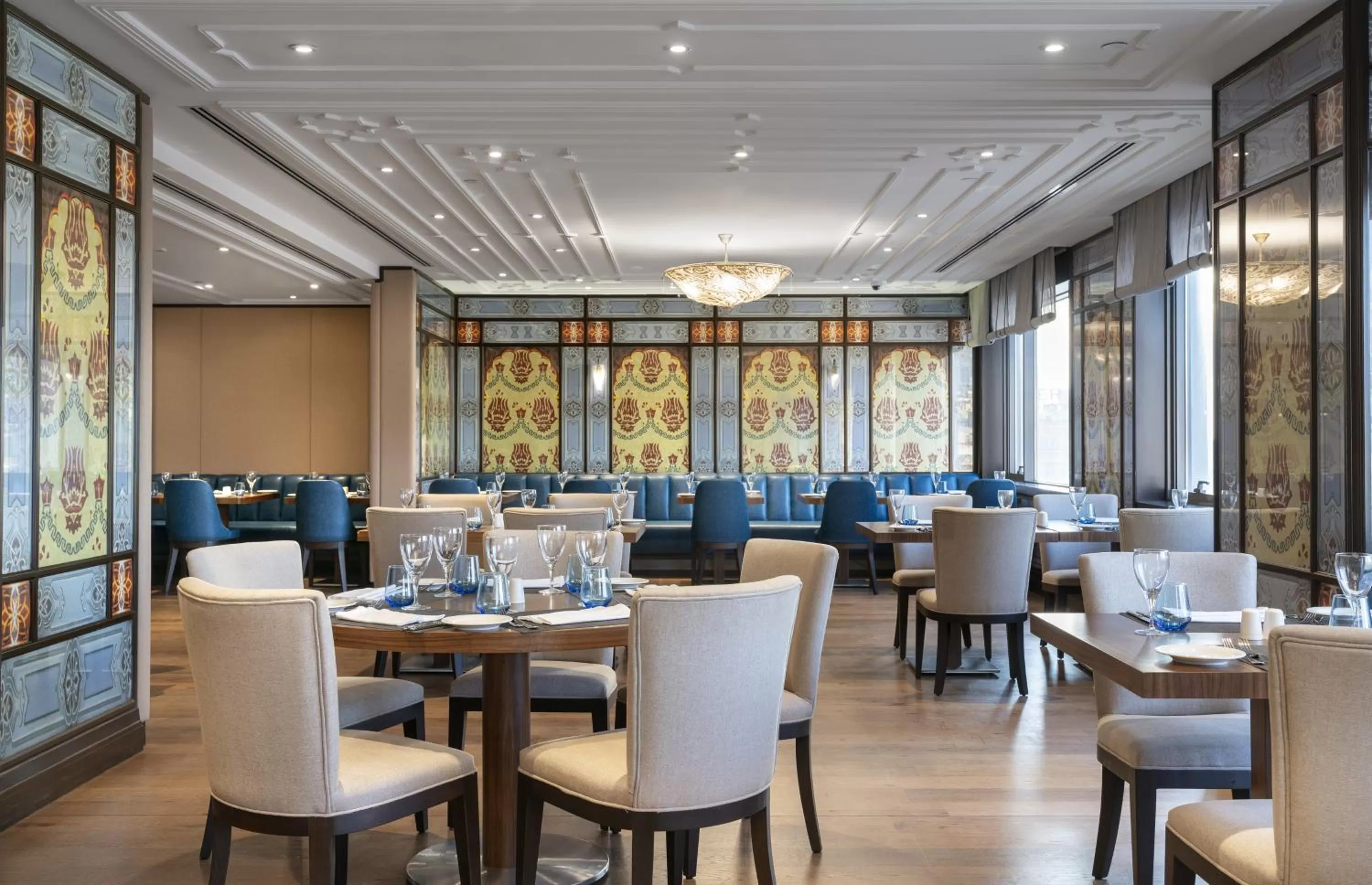 Restaurant/places to eat in Barceló Istanbul