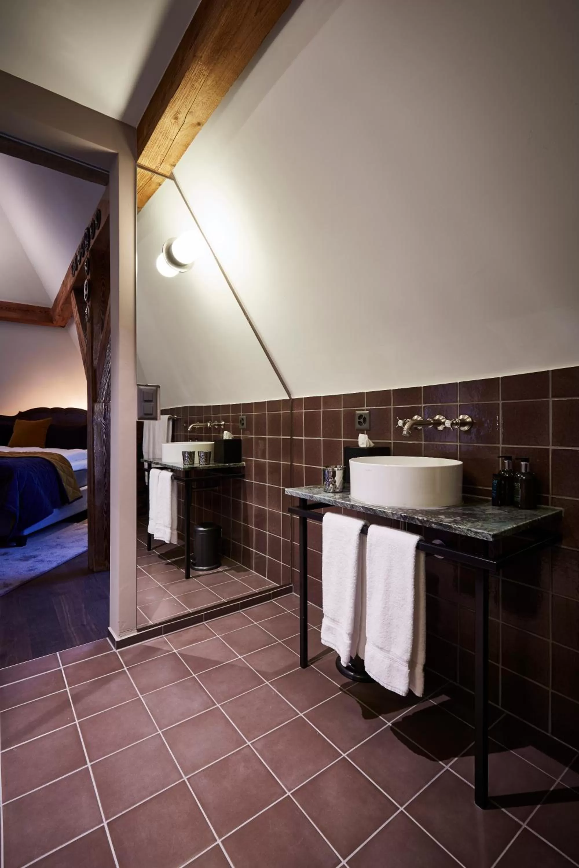 Bathroom, Bed in Boutique Hotel Spedition a member of DESIGN HOTELS