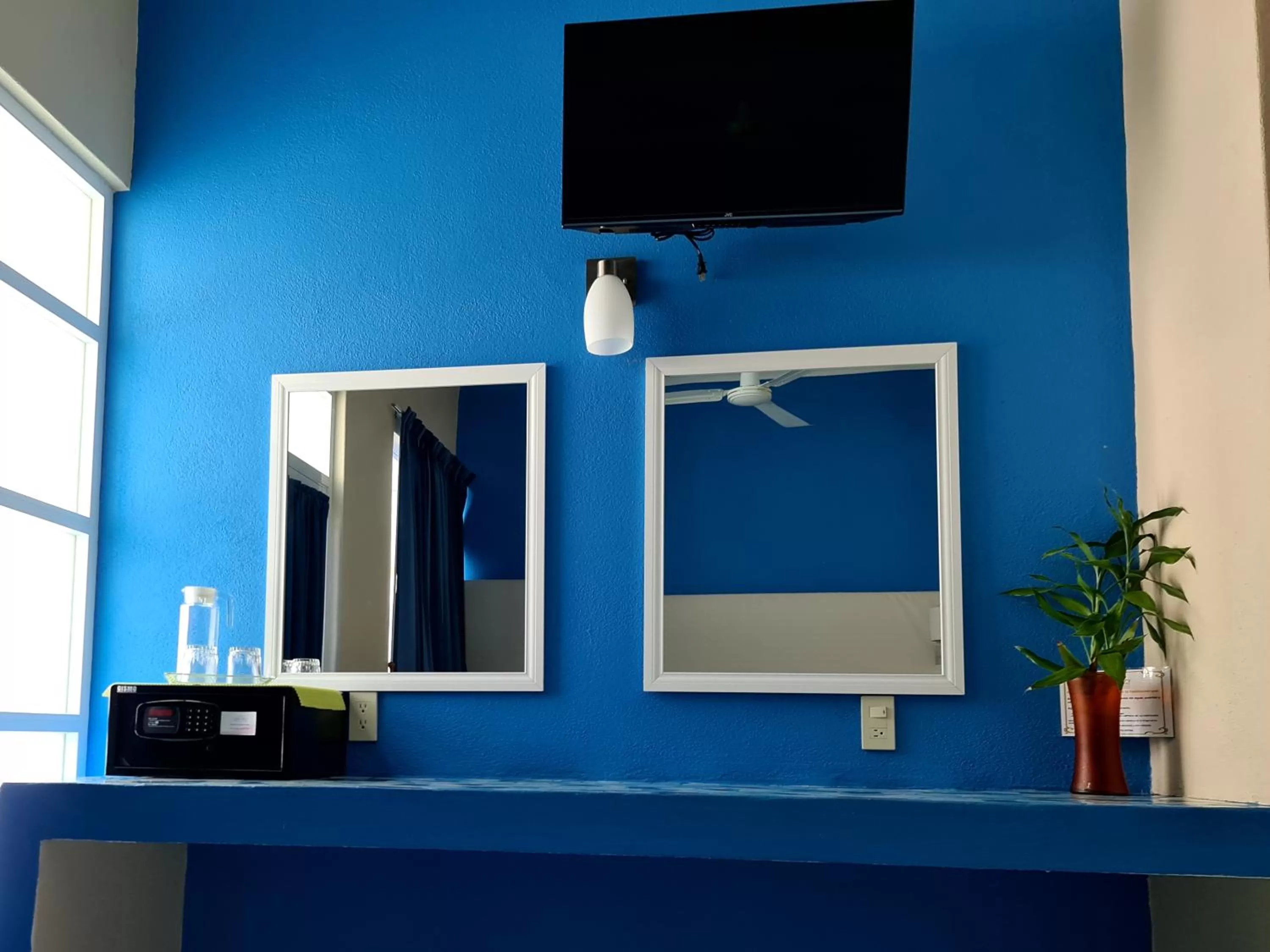 Photo of the whole room in Casa Mia