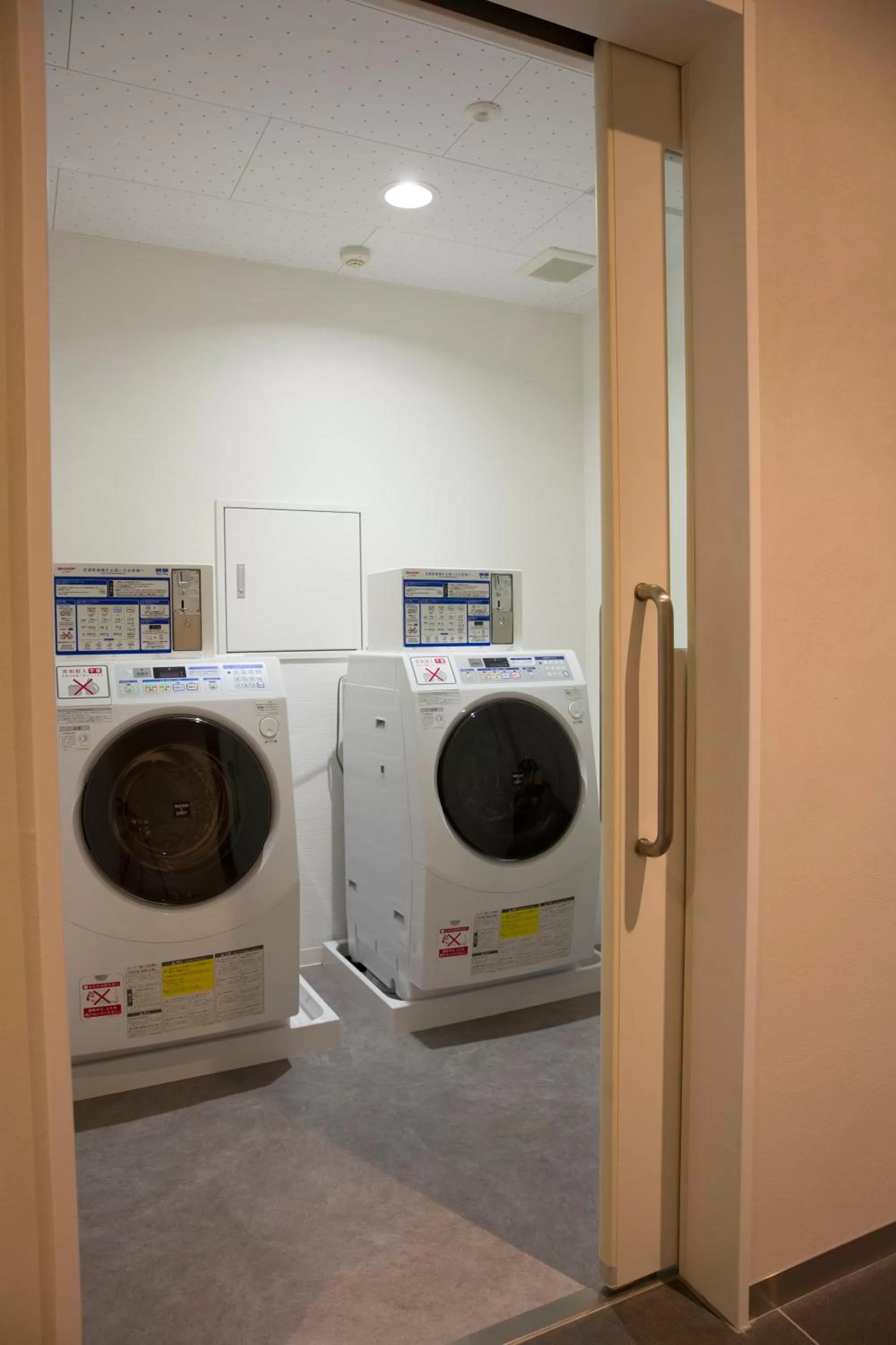 Area and facilities in UAN kanazawa