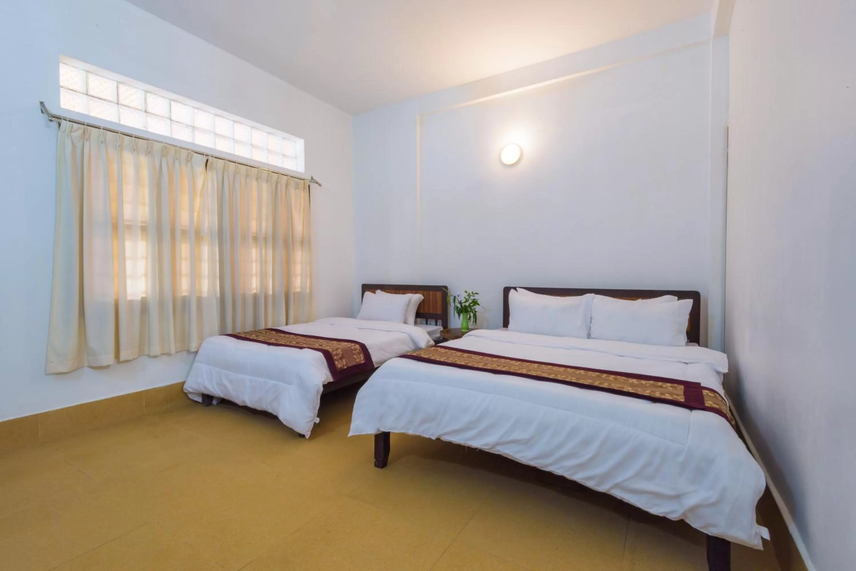 Deluxe Twin Room in Heng Long Villa