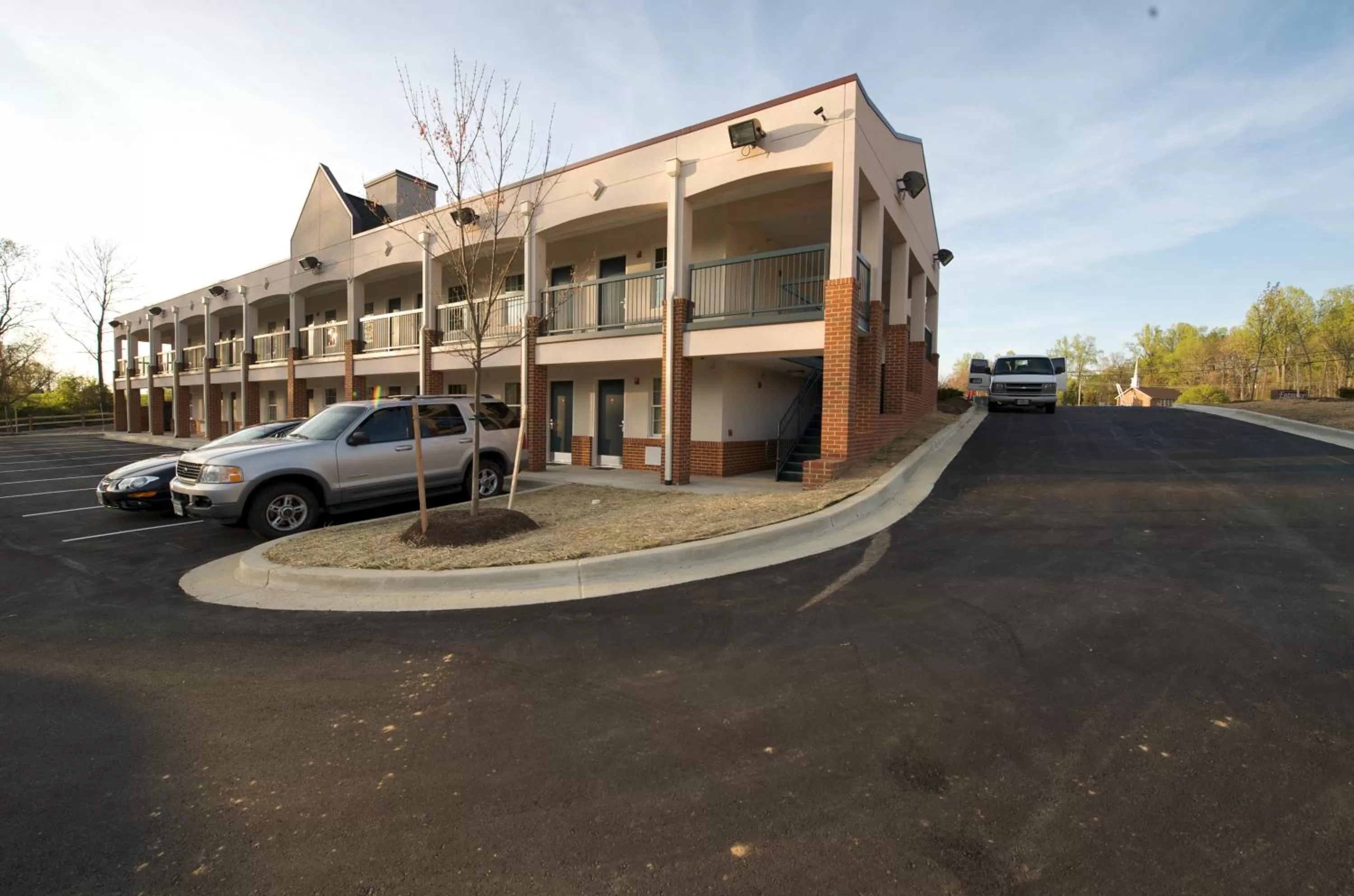 Property building in Executive Inn & Suites Upper Marlboro