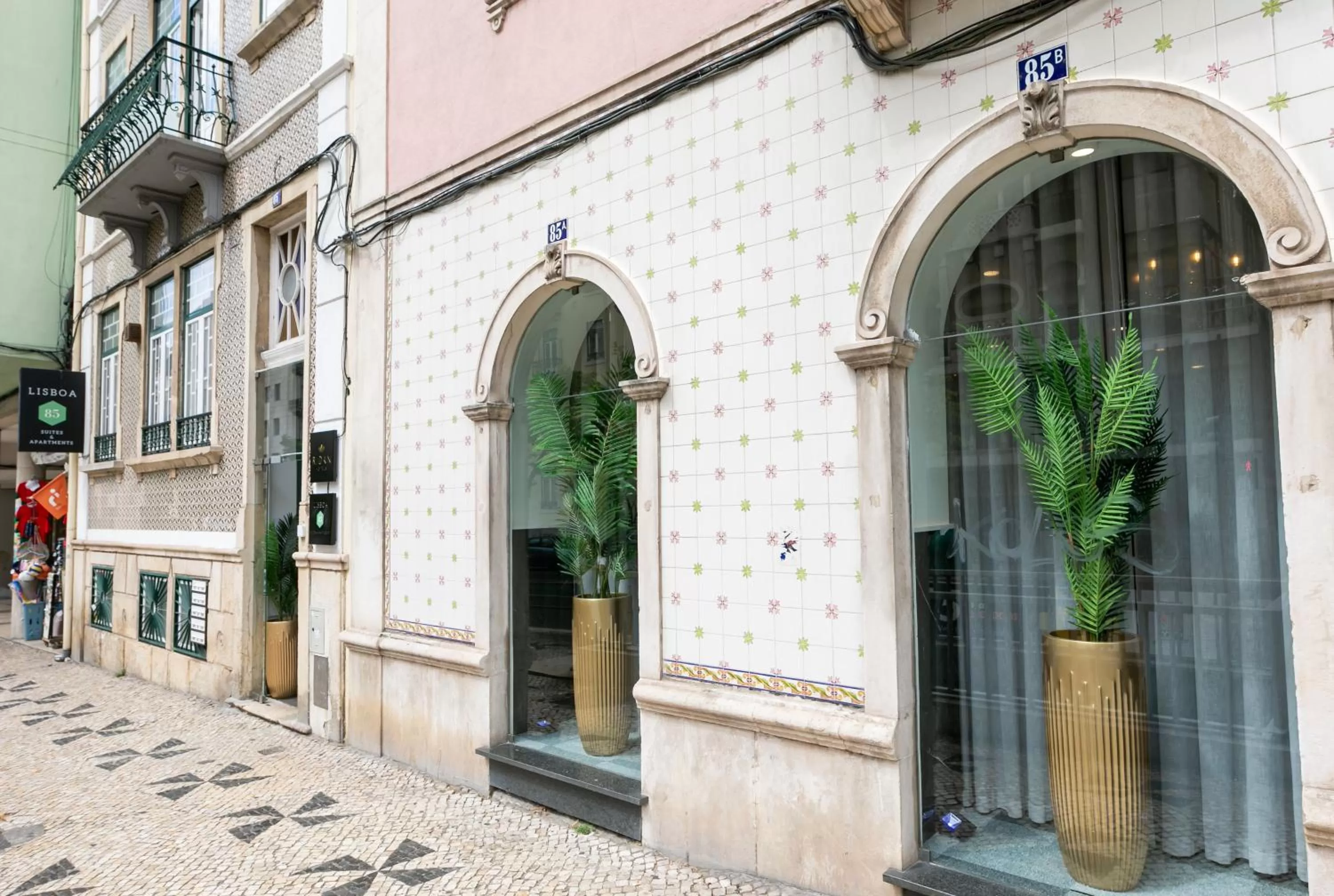 Property building in Lisboa 85 Suites & Apartments by RIDAN Hotels