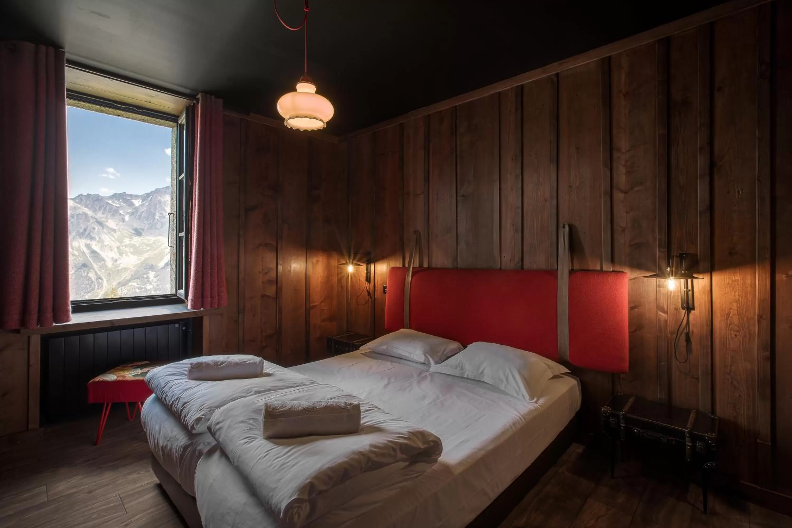 Bedroom, Bed in Refuge du Montenvers