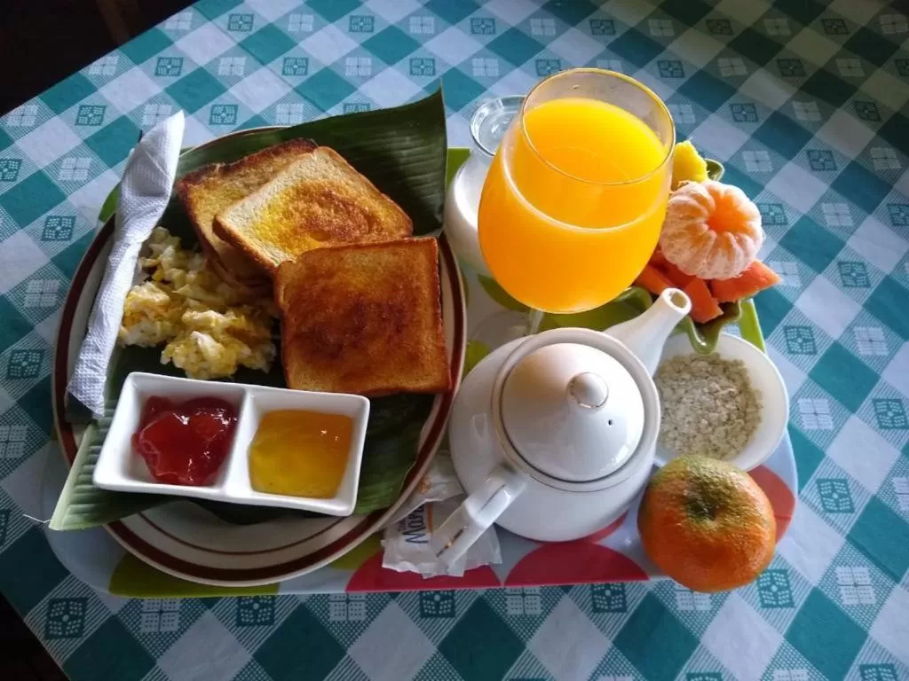 Breakfast in Hotel Green Mountain turrialba