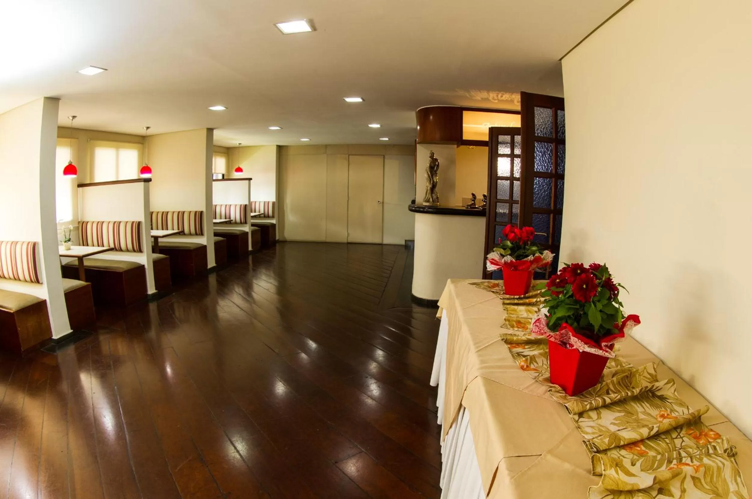 Banquet/Function facilities in LEON PARK HOTEL e CONVENÇÕES - Melhor Custo Benefício