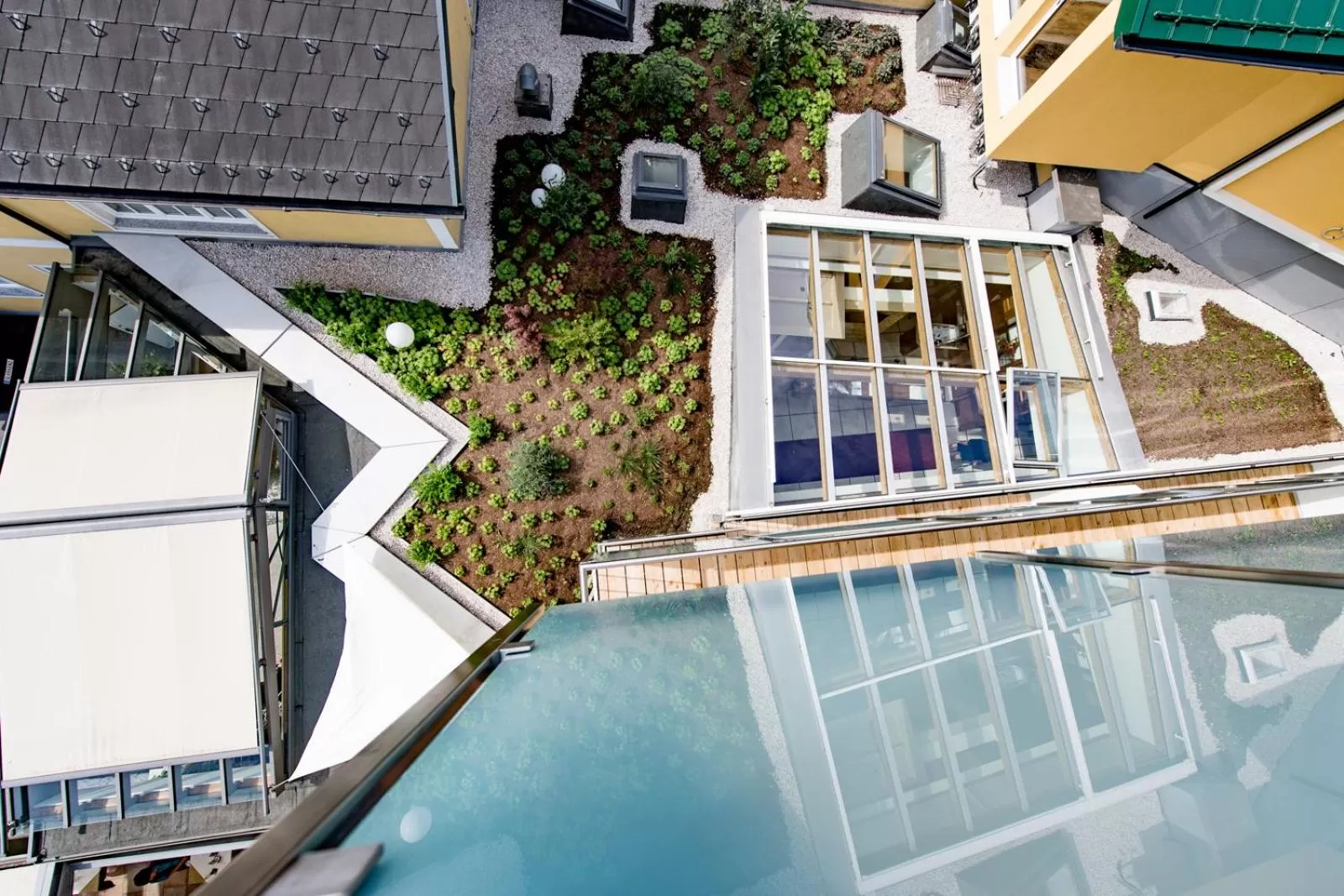 Inner courtyard view in Hotel Krone