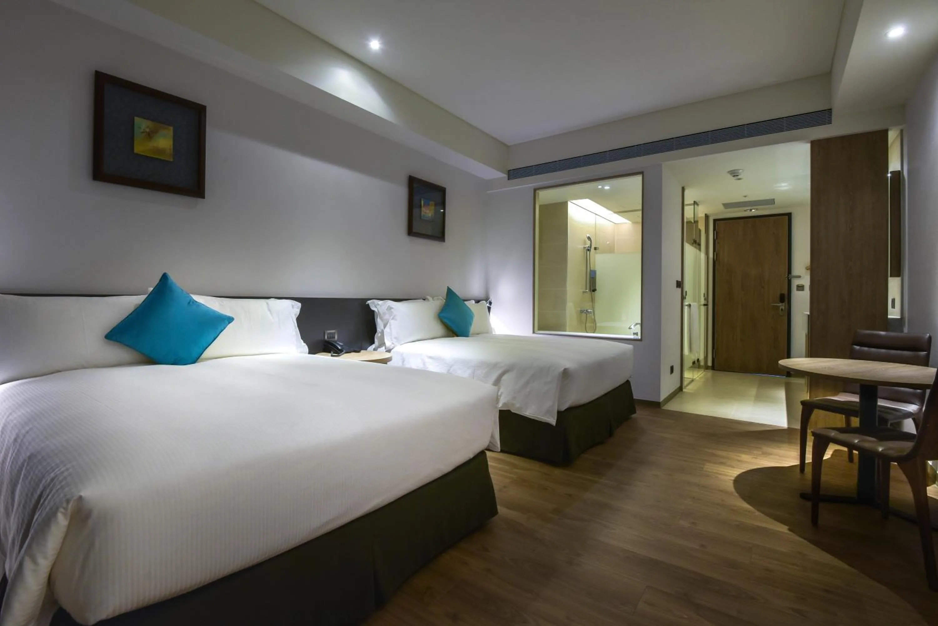 Photo of the whole room, Bed in Just Sleep Kaohsiung Station