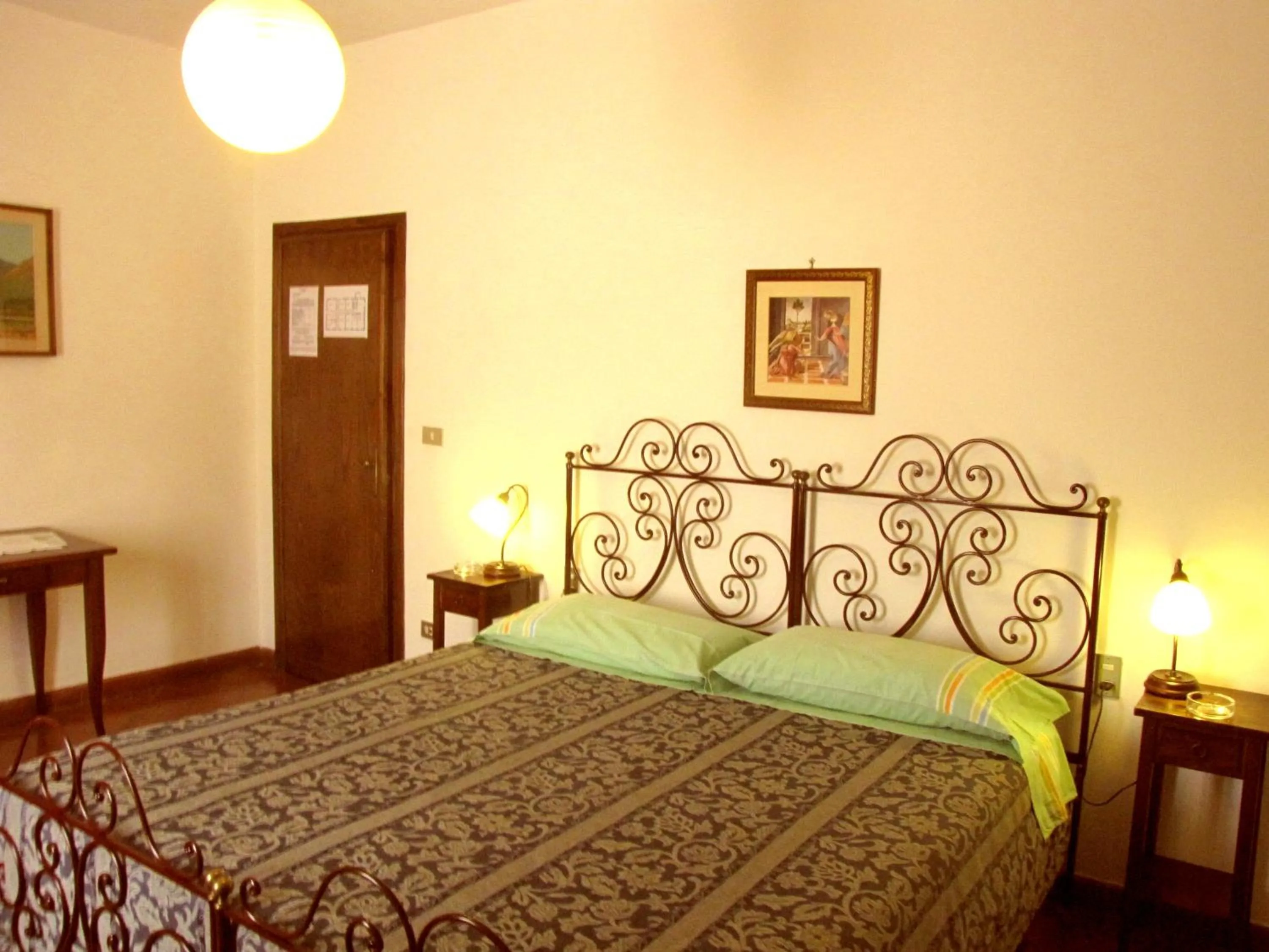 Bedroom, Bed in Residence Casprini da Omero