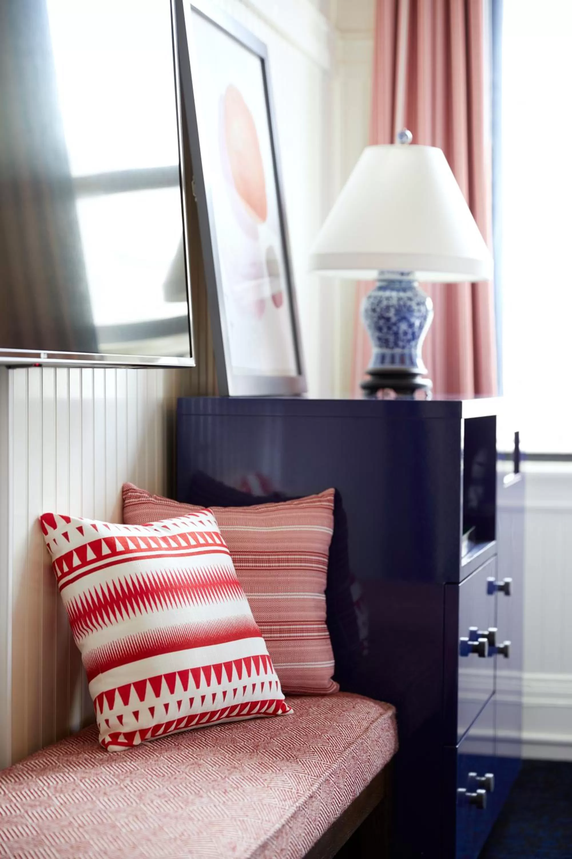 hair dresser, Bed in Hotel Triton