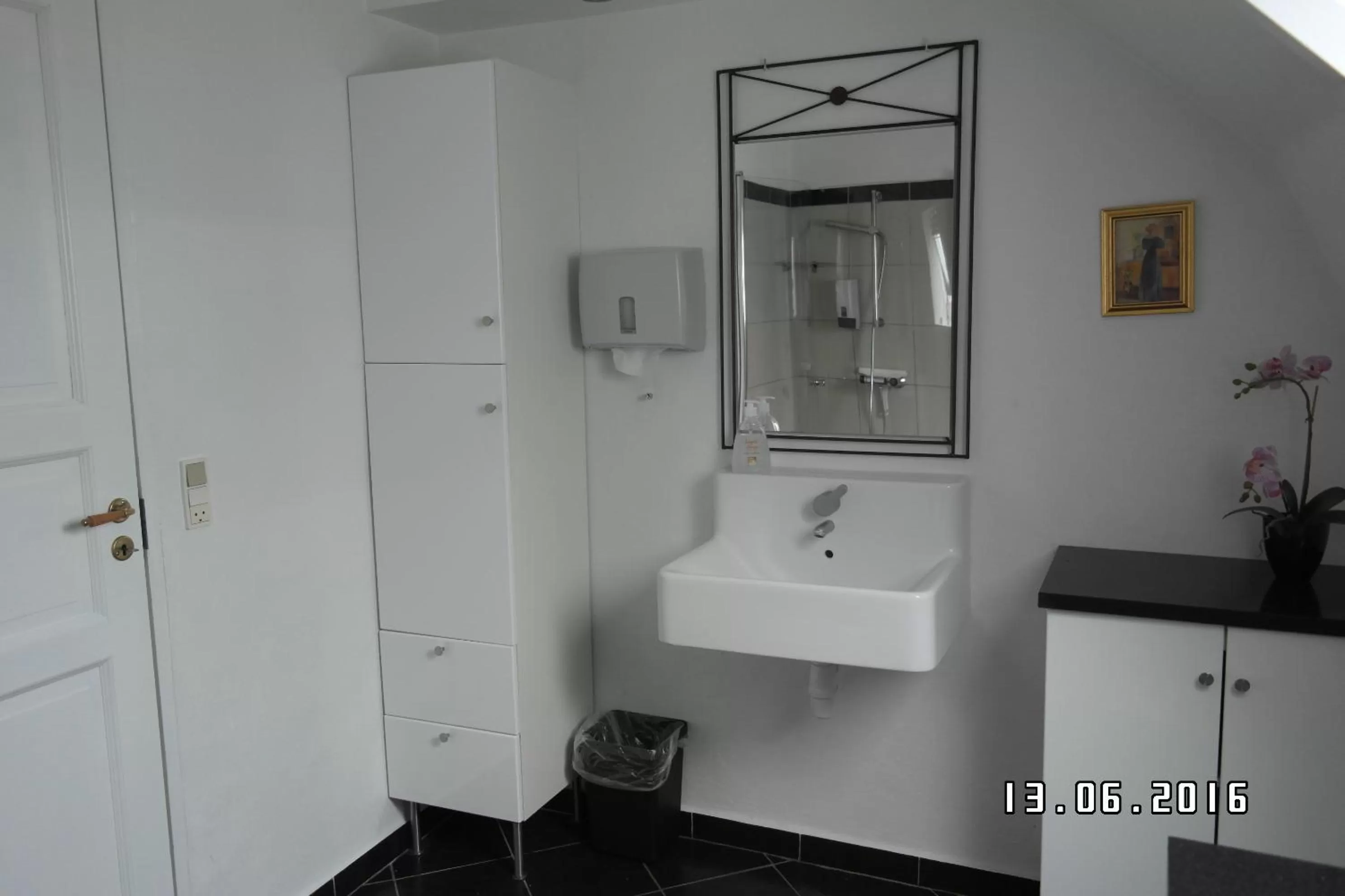 Bathroom in Sweethome Guesthouse