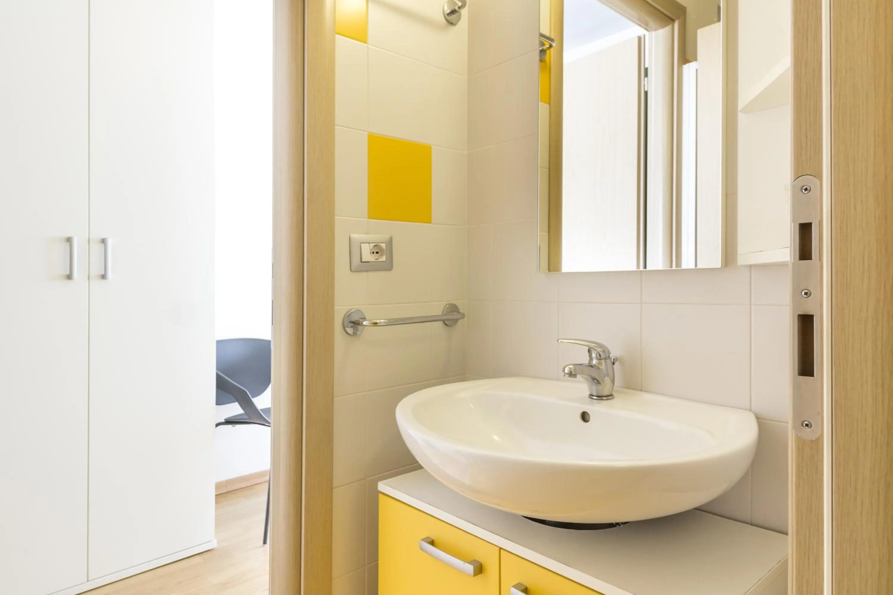 Bathroom in Hotel Sharing