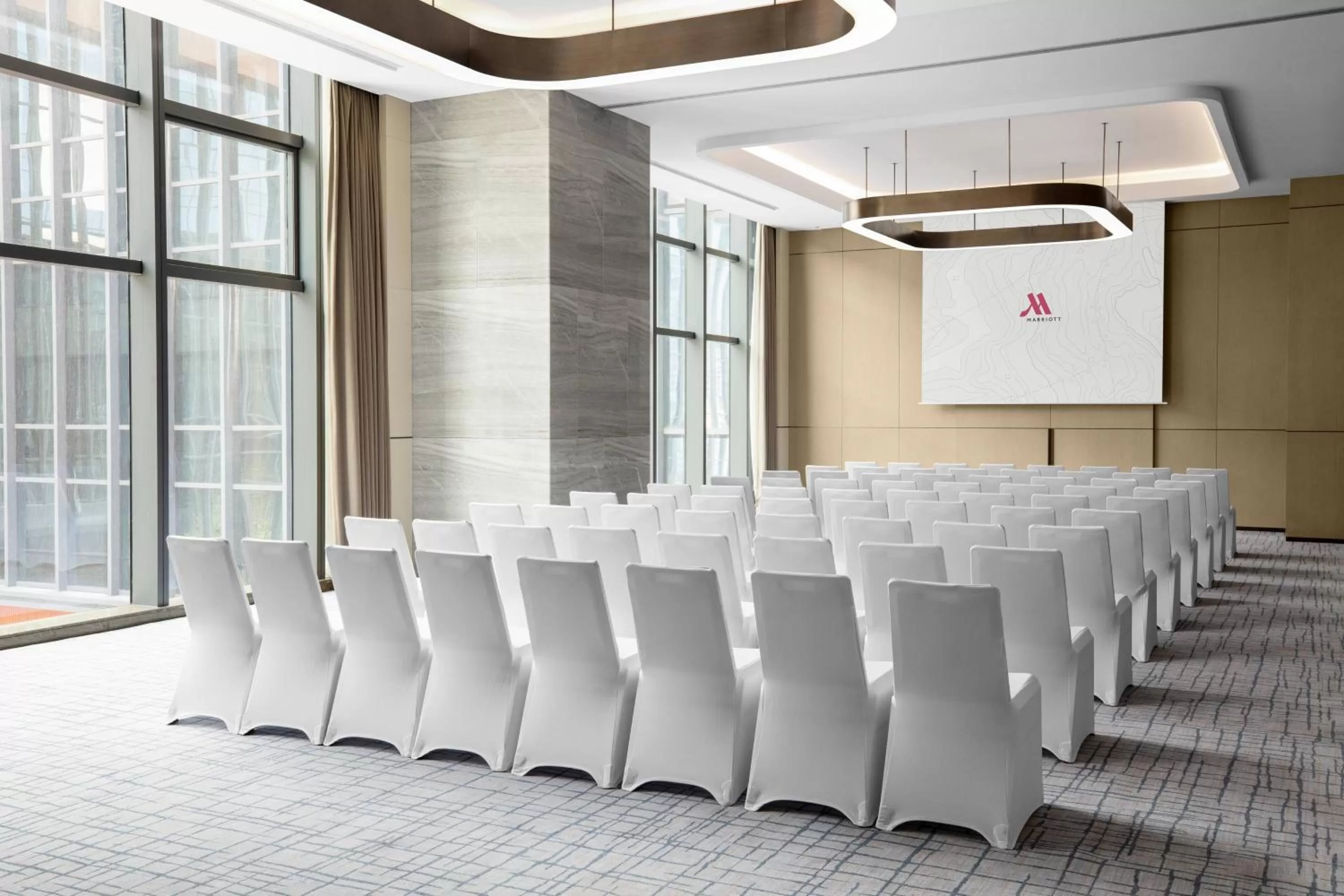 Meeting/conference room in Zhangjiagang Marriott Hotel