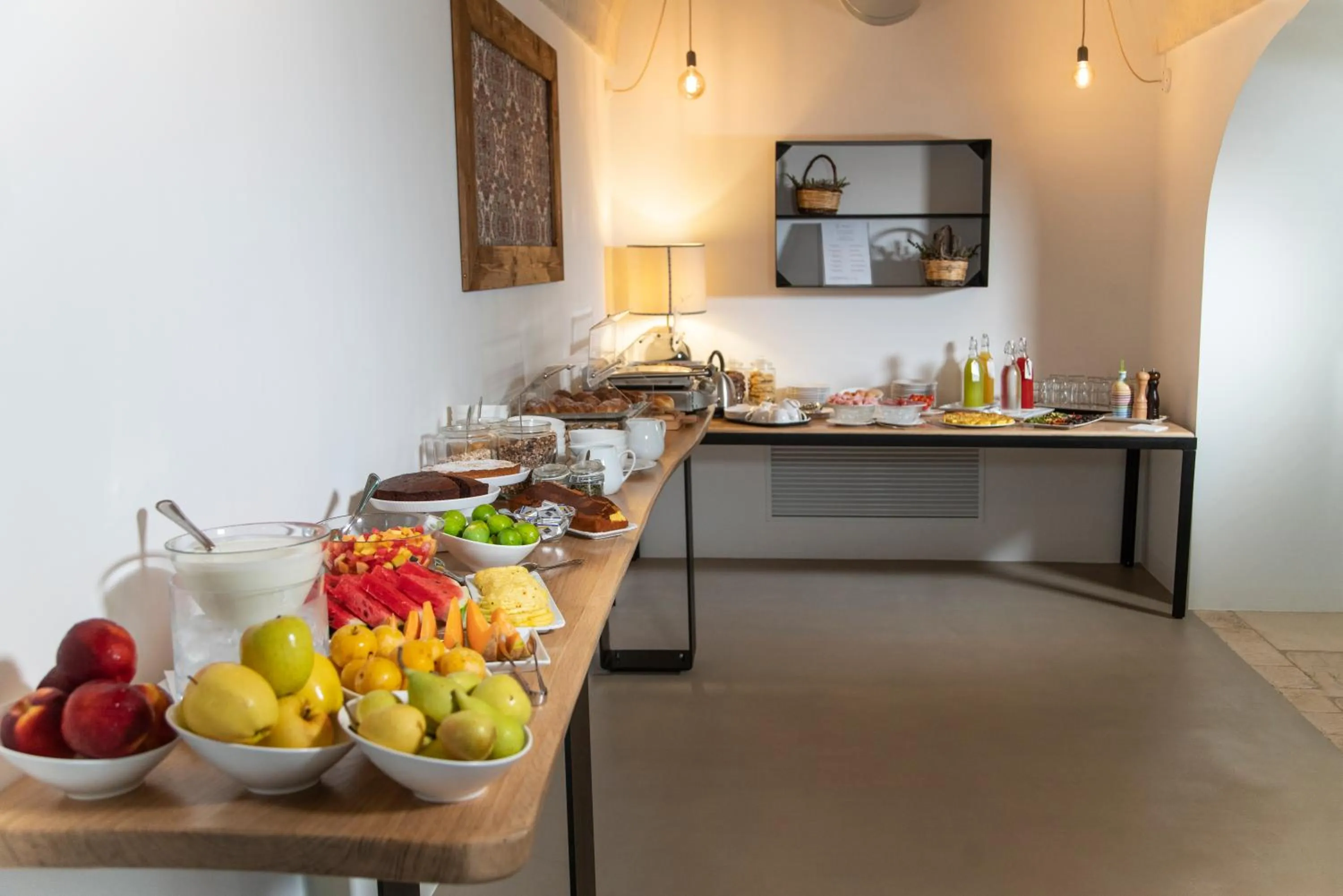 Buffet breakfast in Ottolire Resort