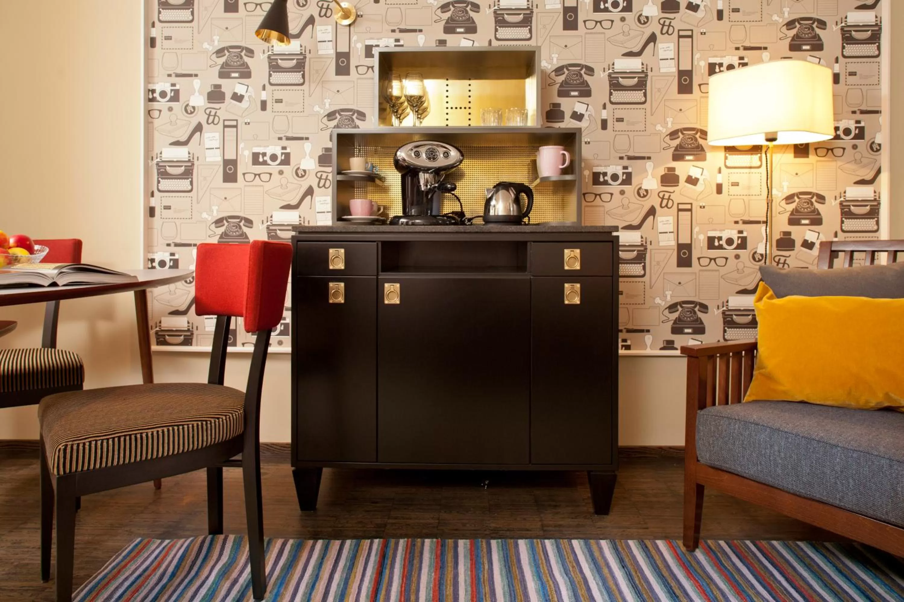 Coffee/tea facilities in Henri Hotel Hamburg Downtown