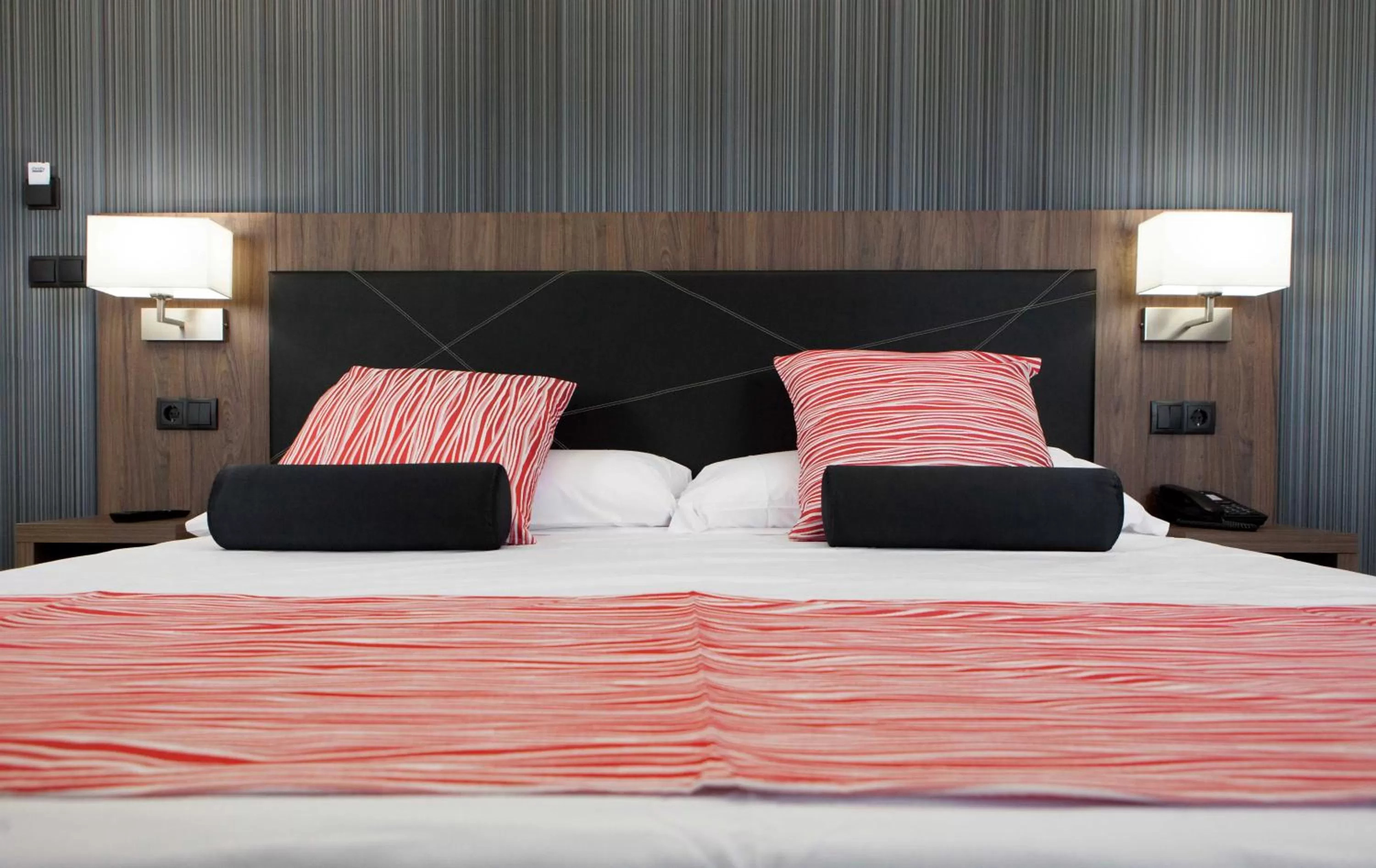 Bedroom, Bed in Itaca Artemisa by Soho Boutique