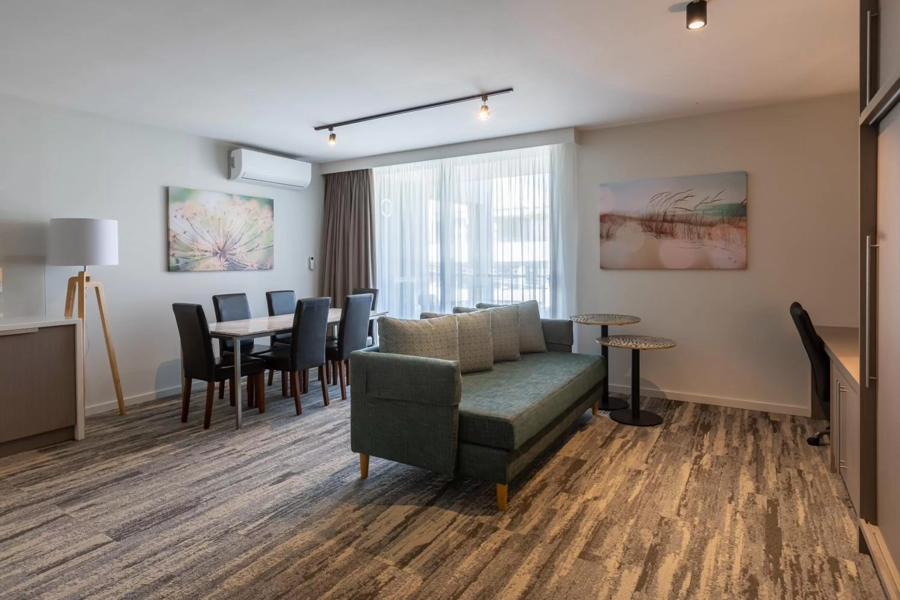 Patio in Nightelier Narrabeen