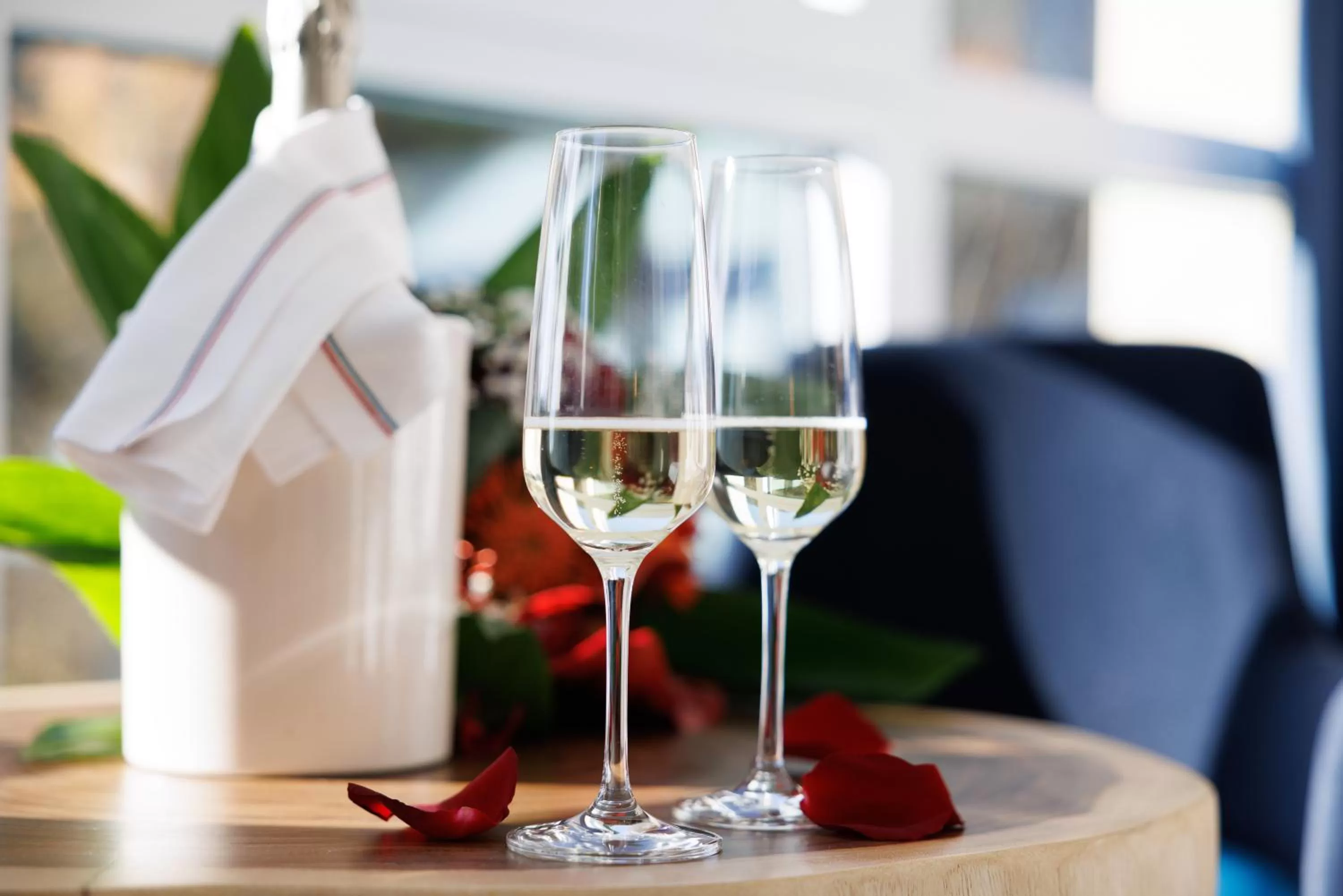 room service in Hotel SPA Husseren Collections - Proche Colmar - Eguisheim