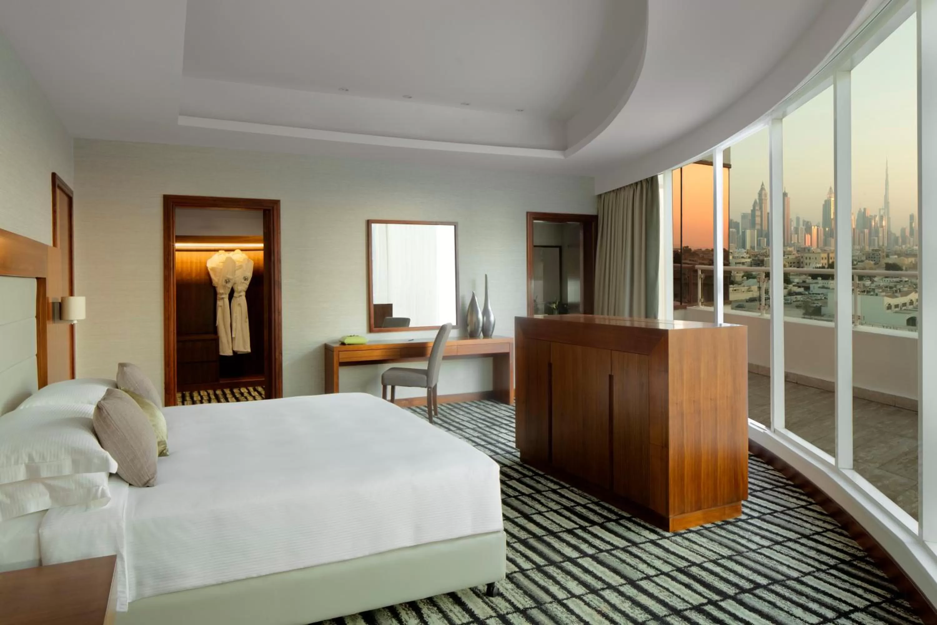 Bed in Jumeira Rotana – Dubai