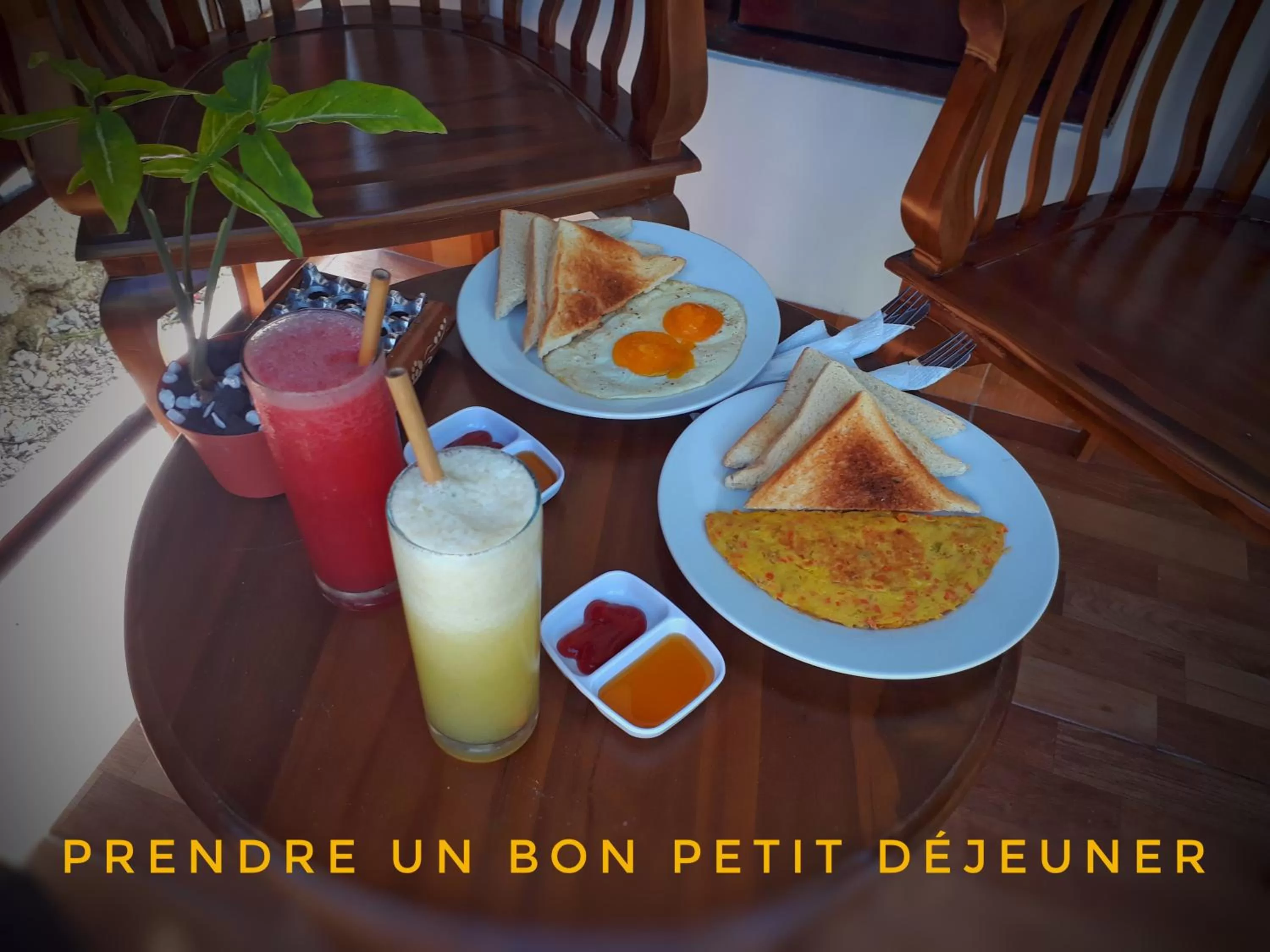 Breakfast in Toro Cottage