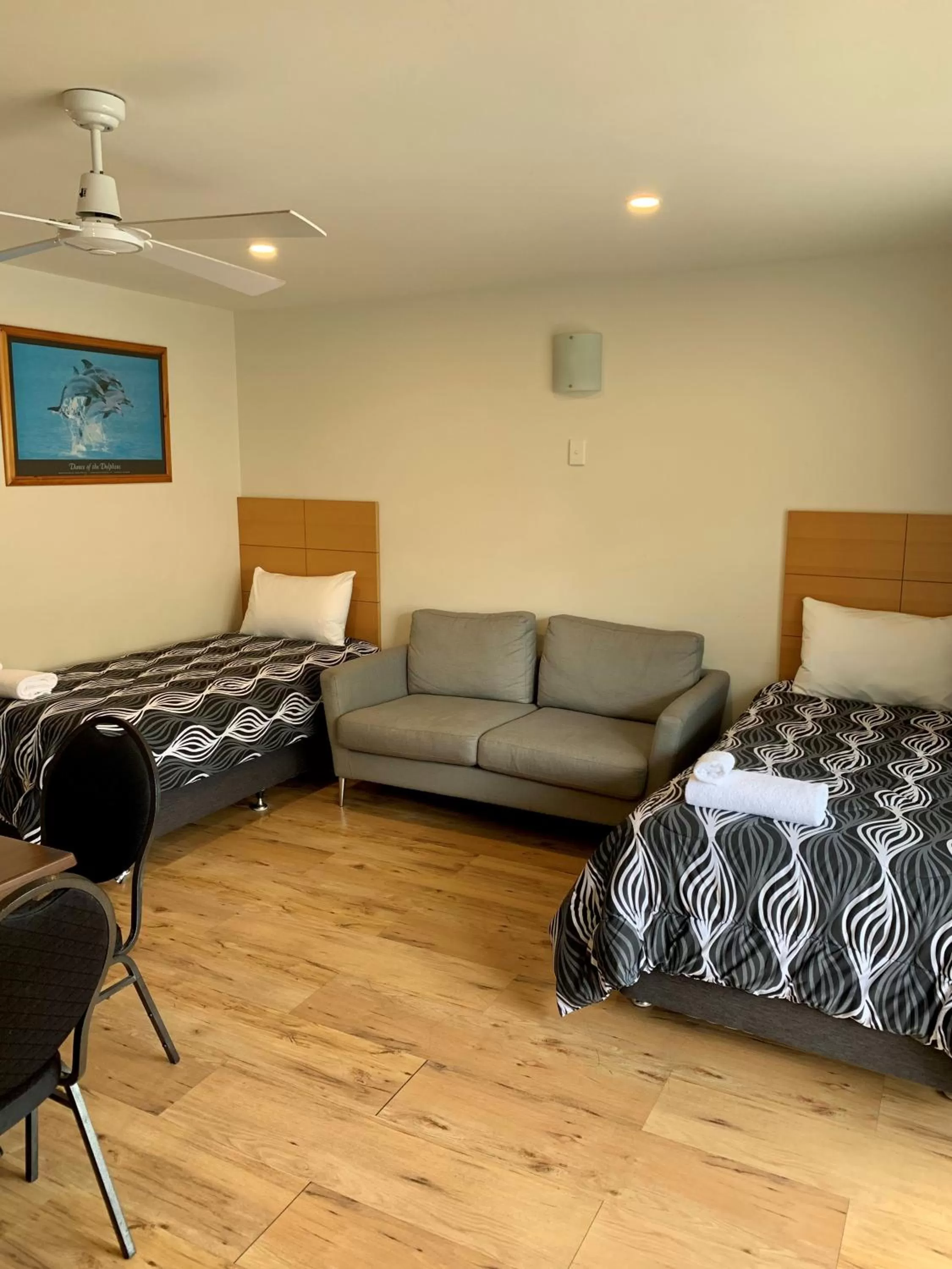 Bed in Seahorse Motel Cowes