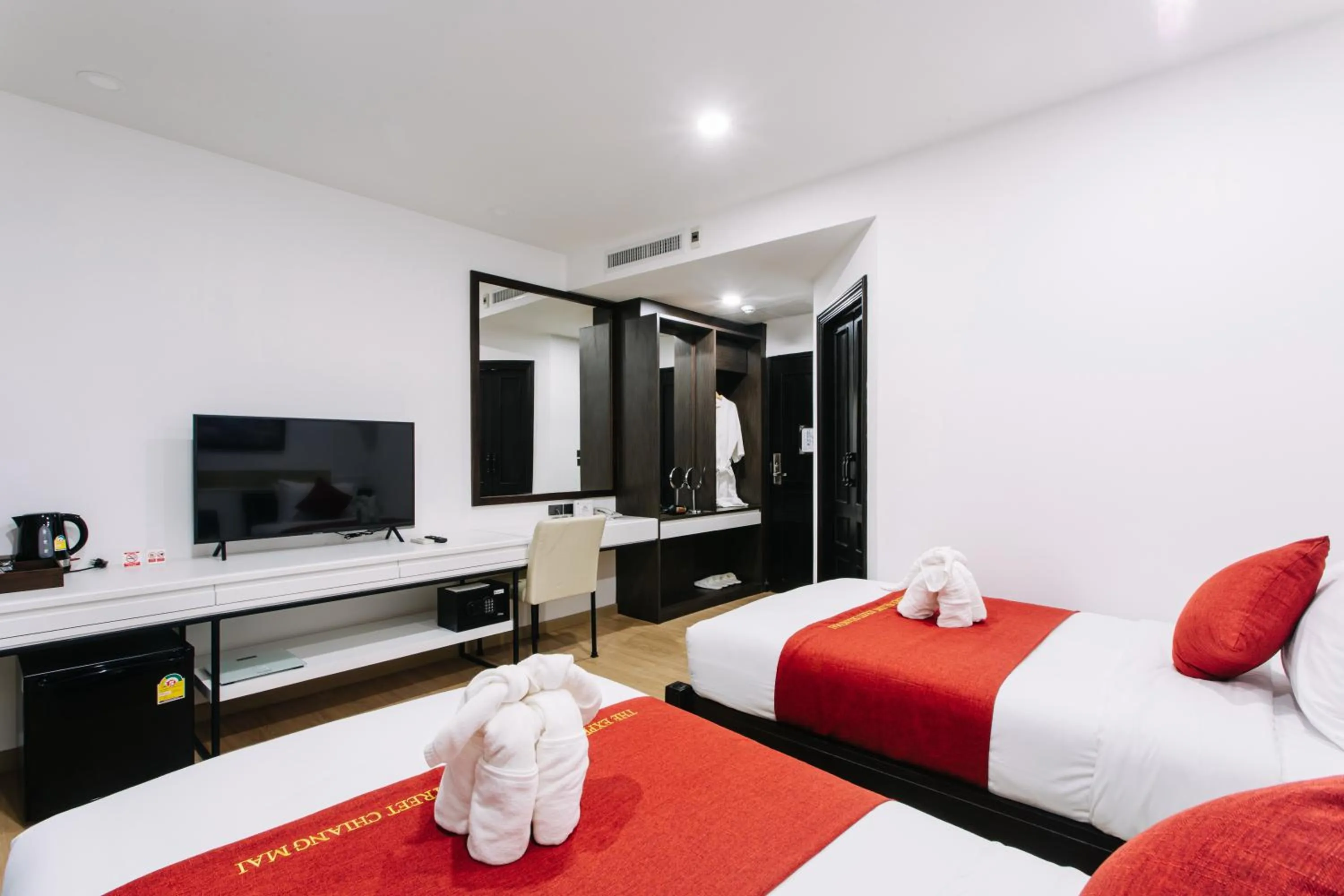 Bedroom, Bed in The Experience Walking Street Chiang Mai