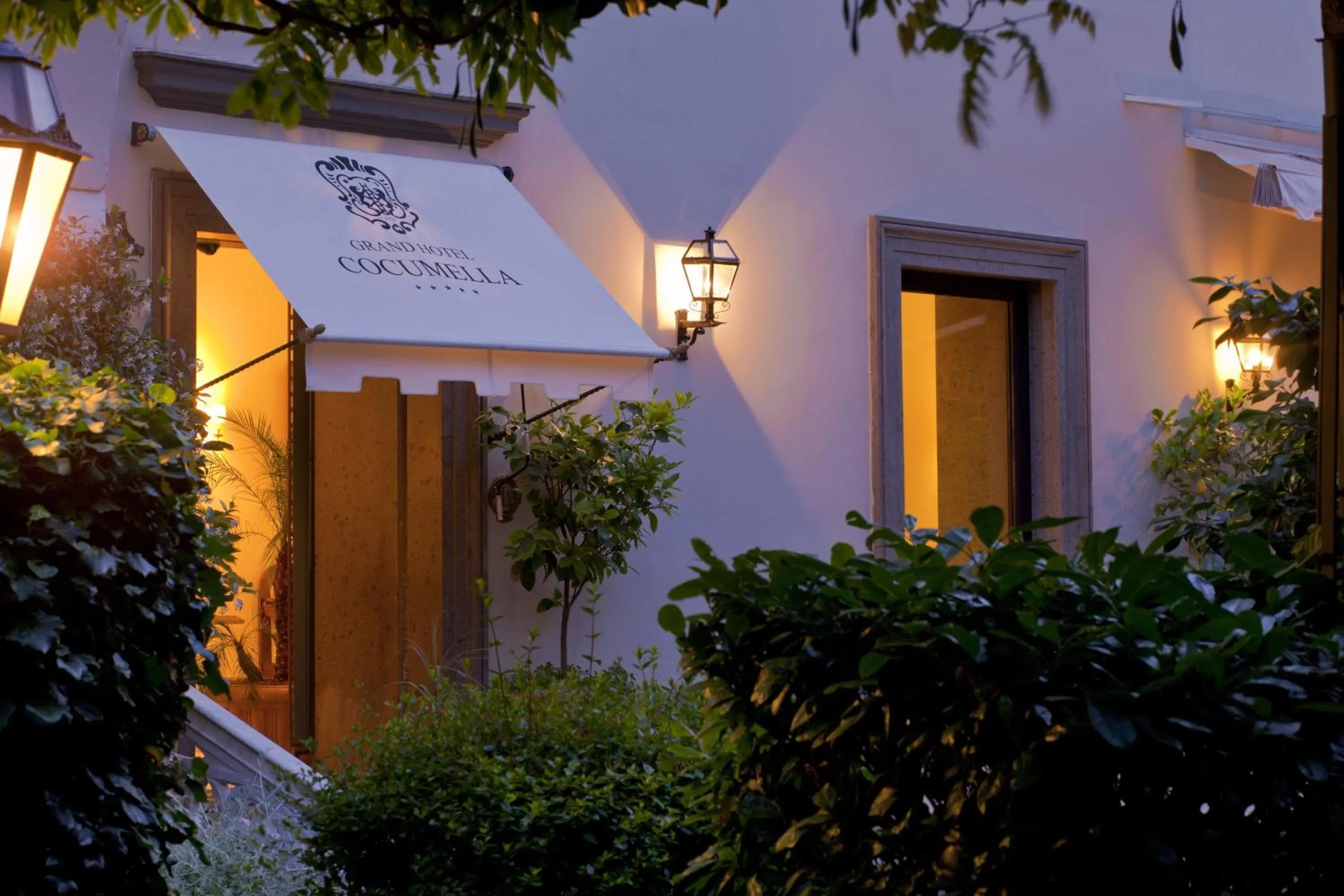 Facade/entrance in Grand Hotel Cocumella