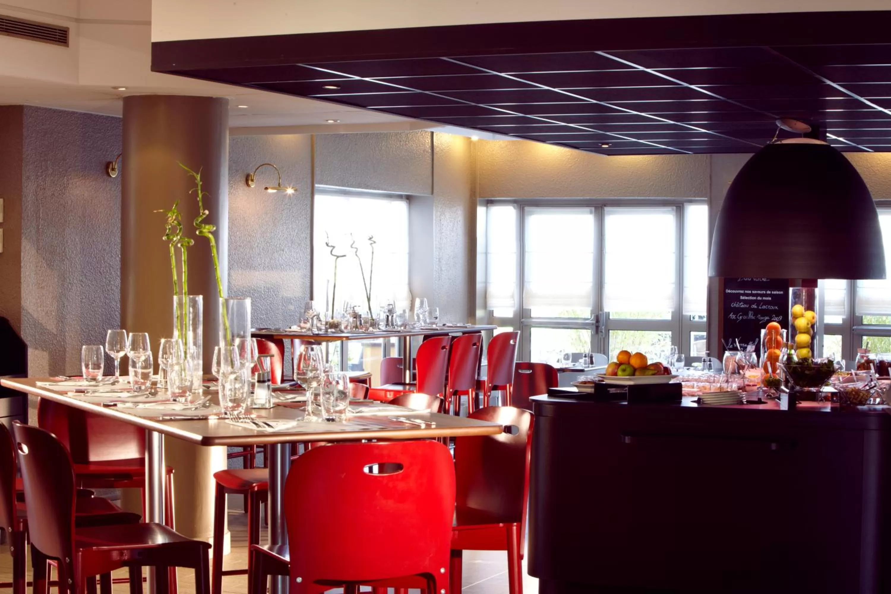 Restaurant/places to eat in Campanile Villejuif