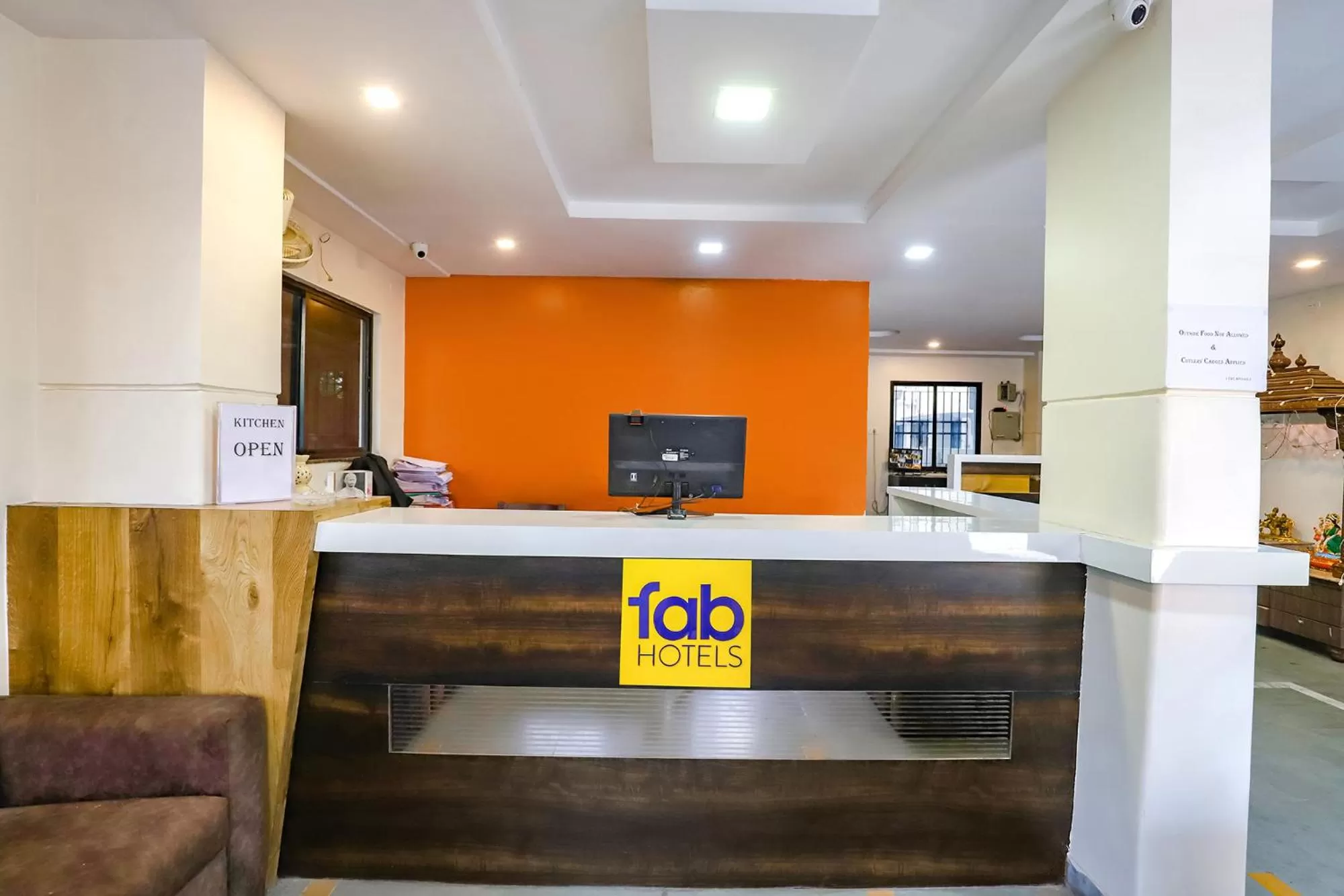 Lobby or reception, Lobby/Reception in FabHotel Villa 31