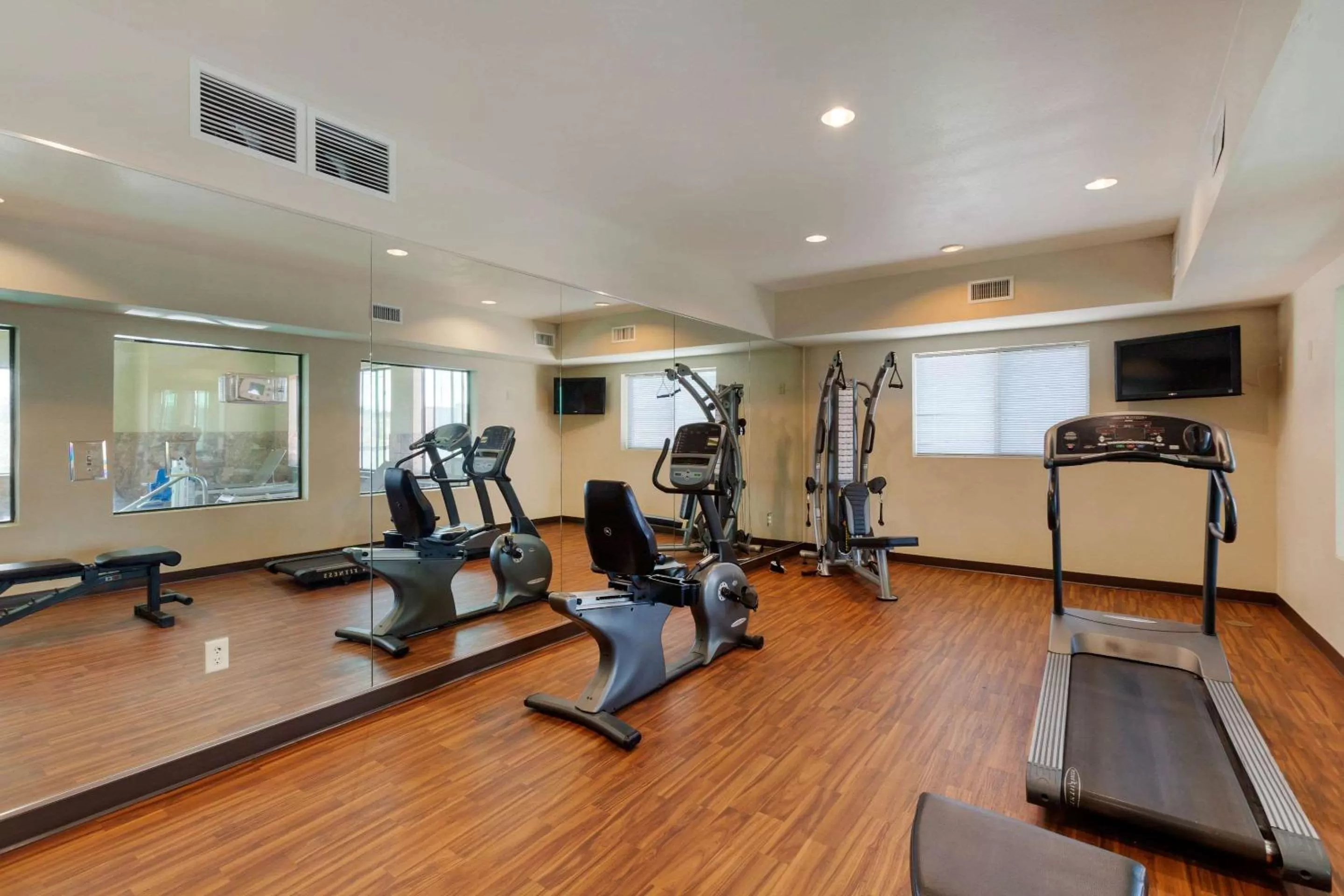 Fitness centre/facilities in Comfort Inn & Suites Page at Lake Powell