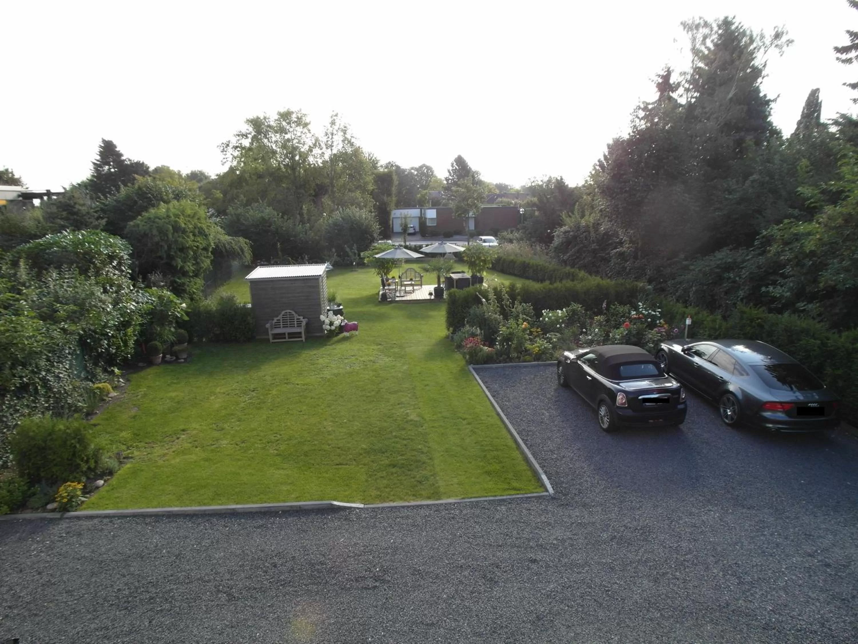 Garden in Bed & Breakfast Meerbusch