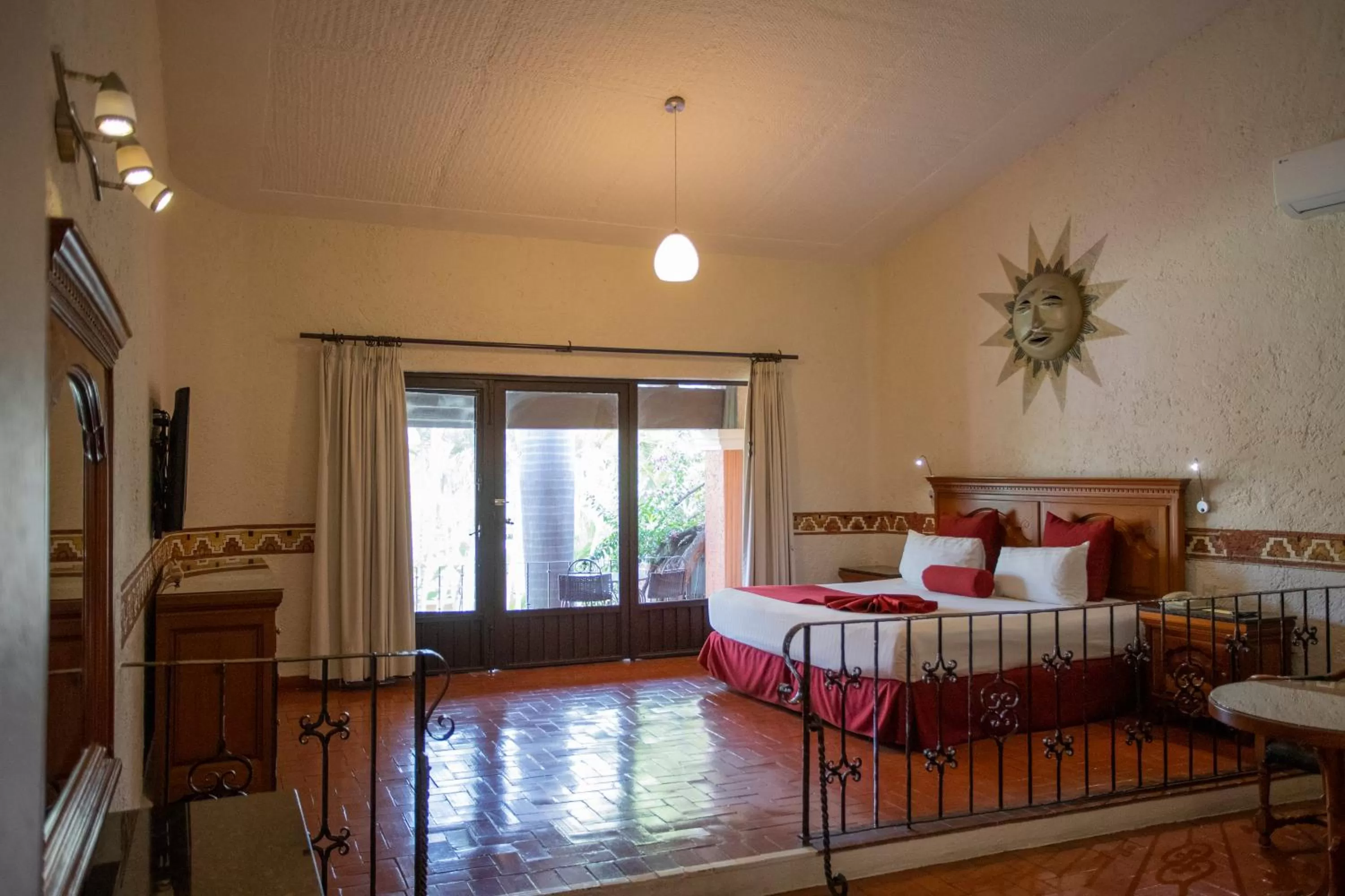 Bed in Hosteria Las Quintas Hotel Restaurante Bar