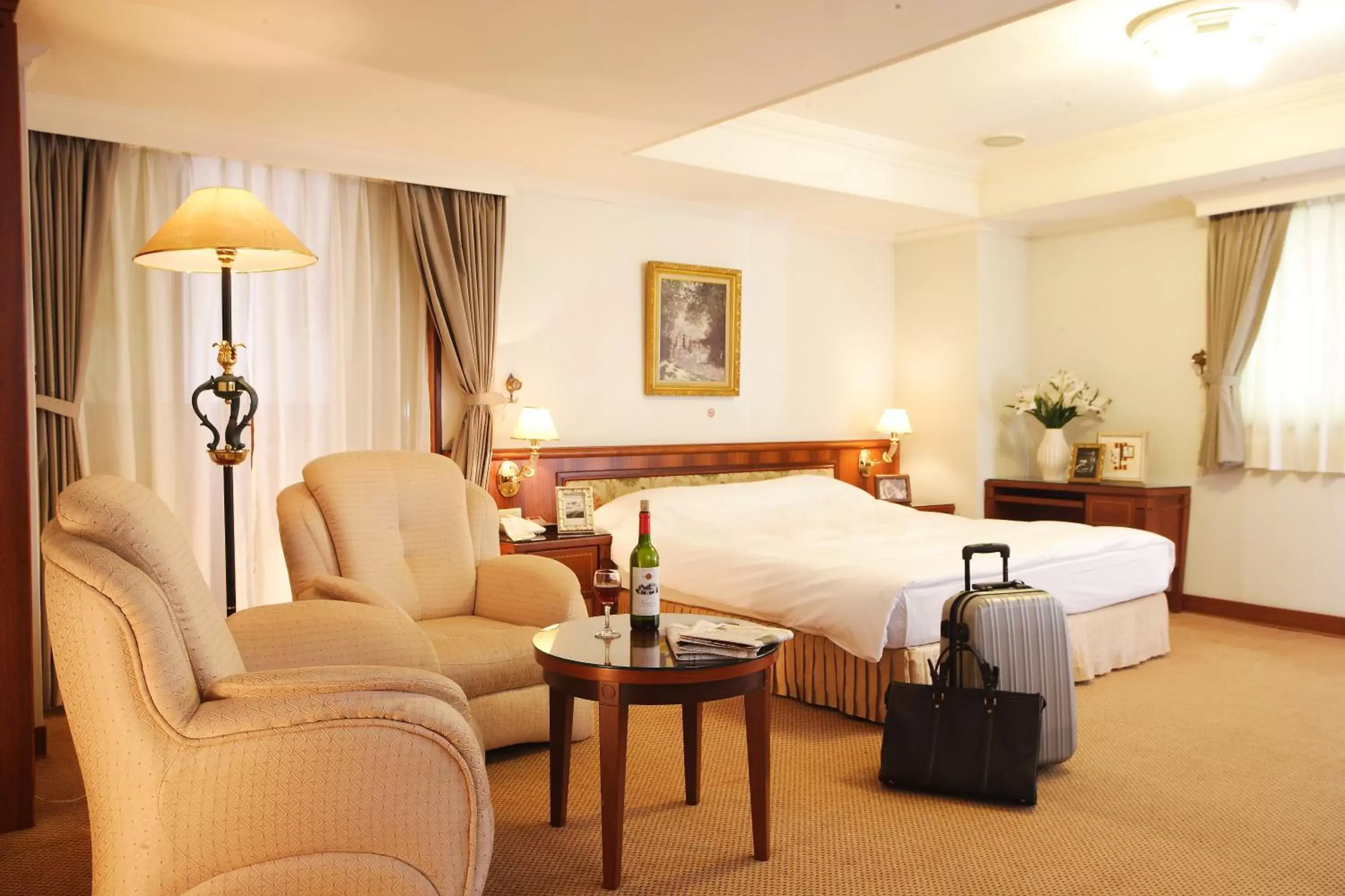 Kingdom Hotel Kingdom Hotel