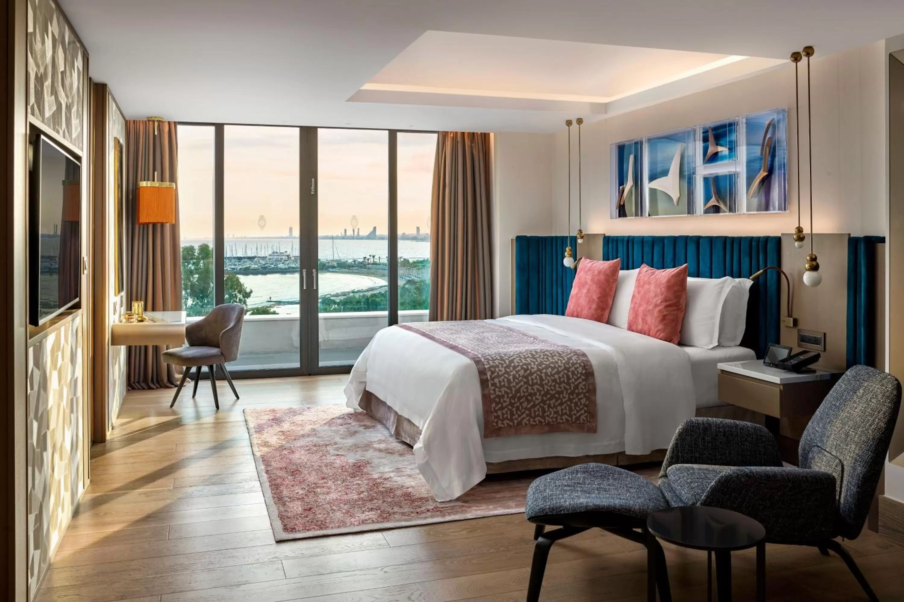 Bedroom, Bed in Parklane, a Luxury Collection Resort & Spa, Limassol