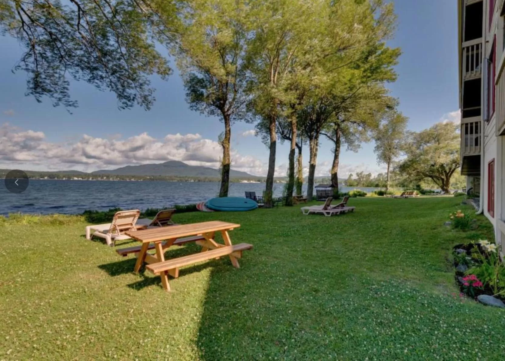 Natural landscape in Magog Waterfront Condo