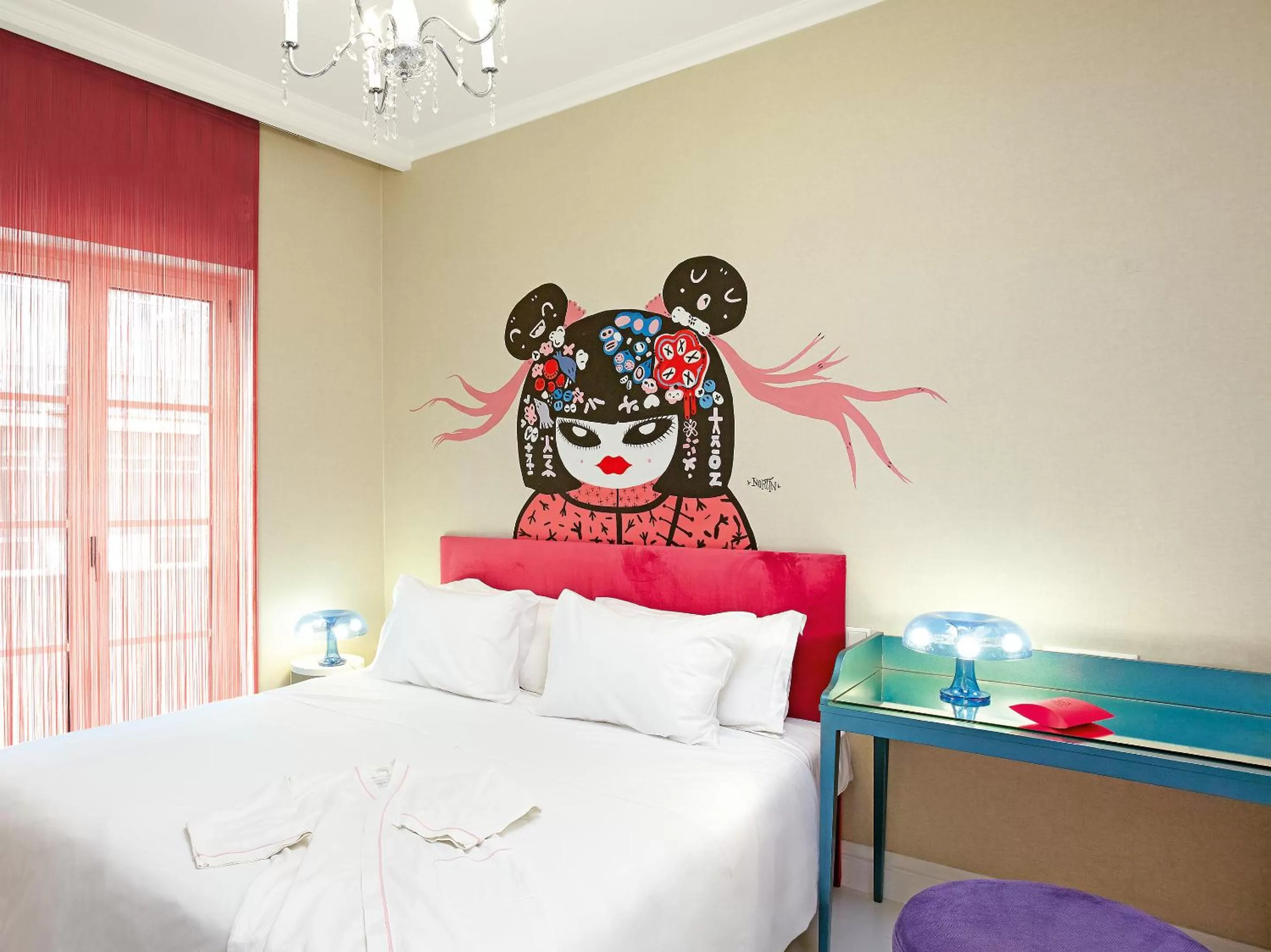 View (from property/room), Bed in Grecotel Pallas Athena