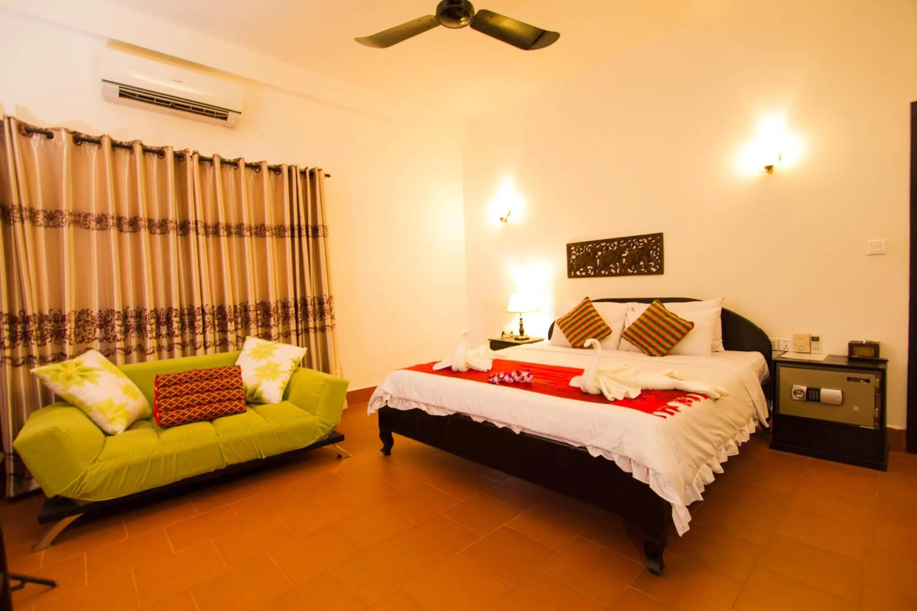 Decorative detail, Bed in Sonalong Boutique Village & Resort