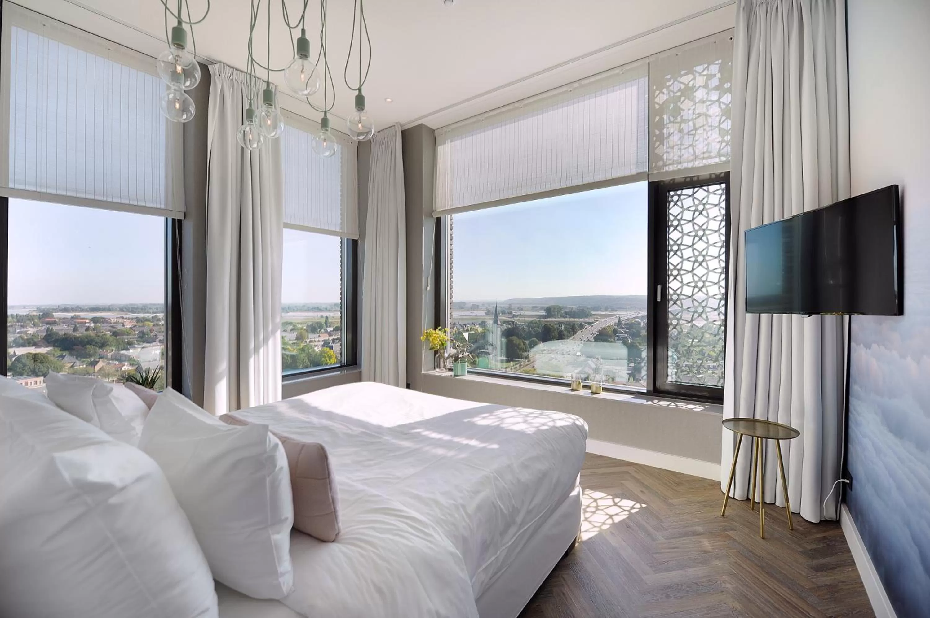 View (from property/room), Bed in Van der Valk Hotel Nijmegen-Lent