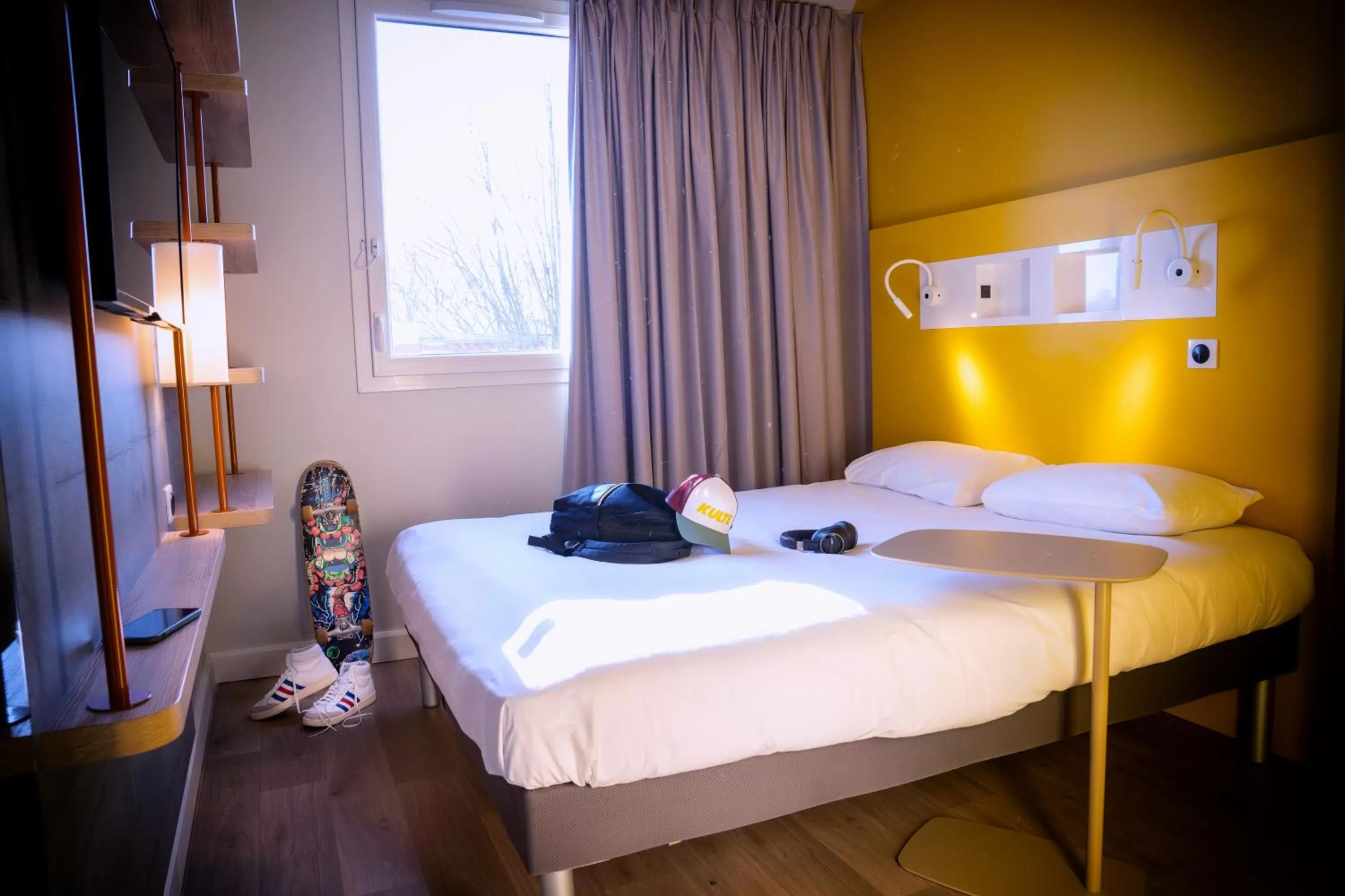 Bedroom, Bed in ibis budget Reims Parc Des Expositions