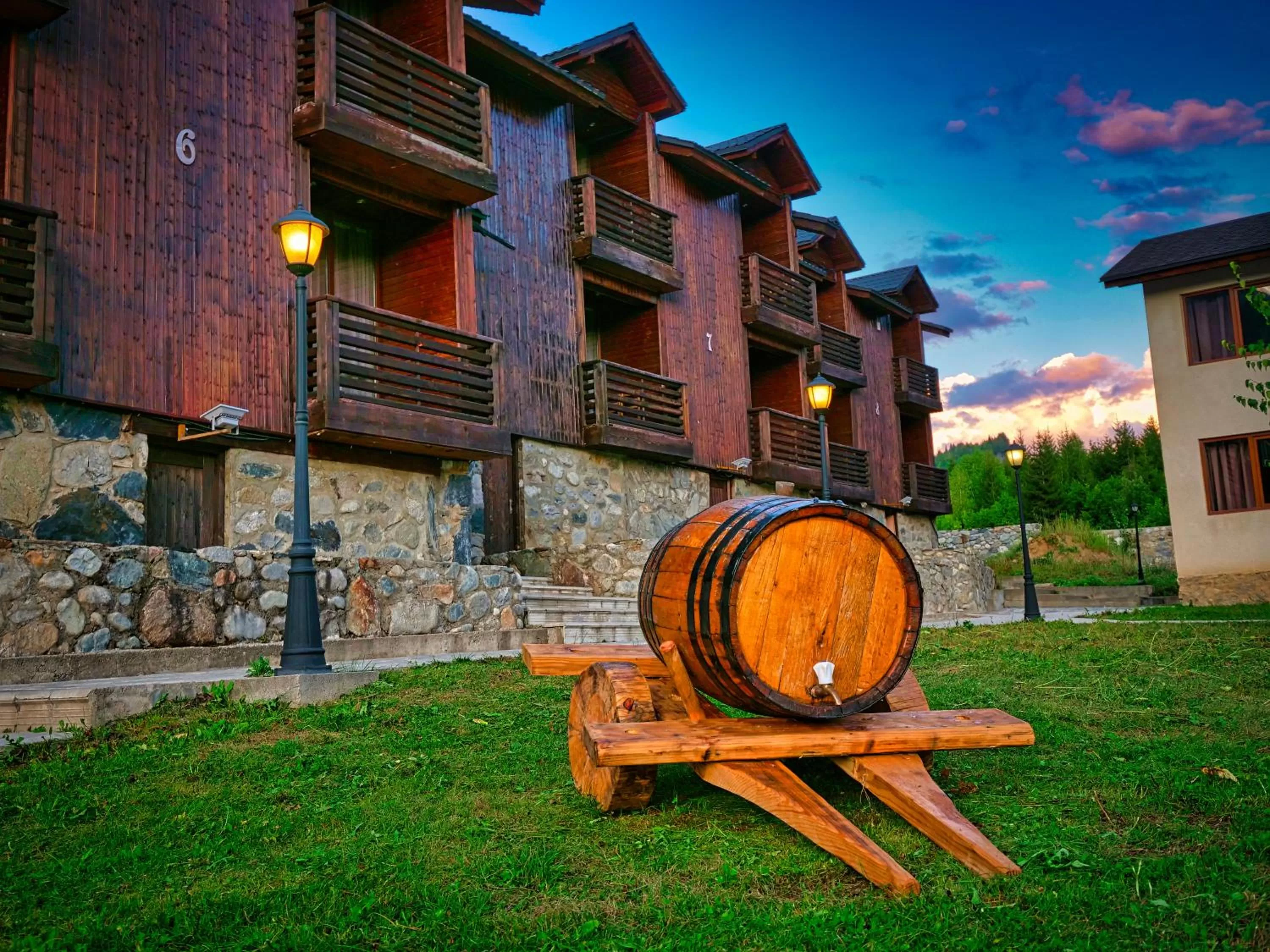 Property building in Hotel Banguriani