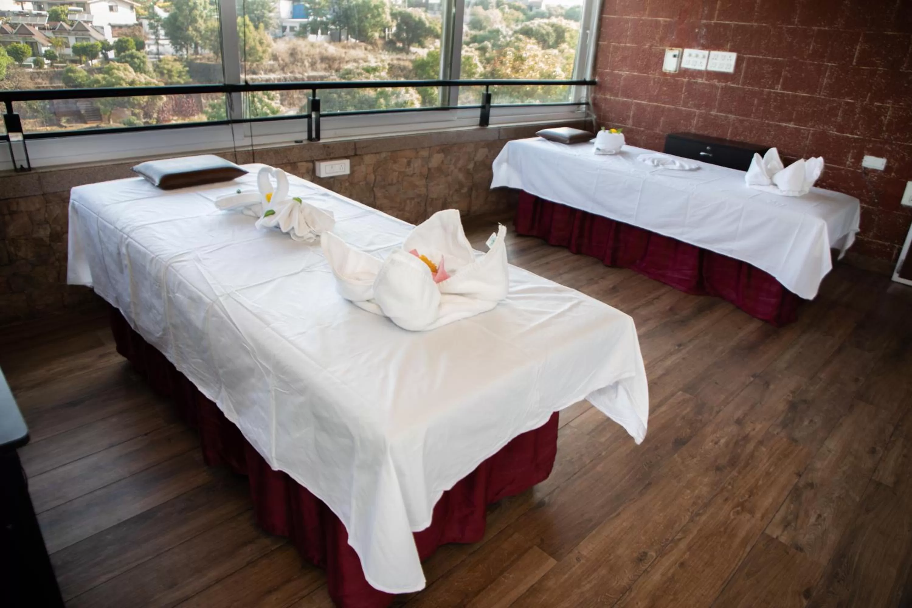 Massage in Bella Vista Mahabaleshwar