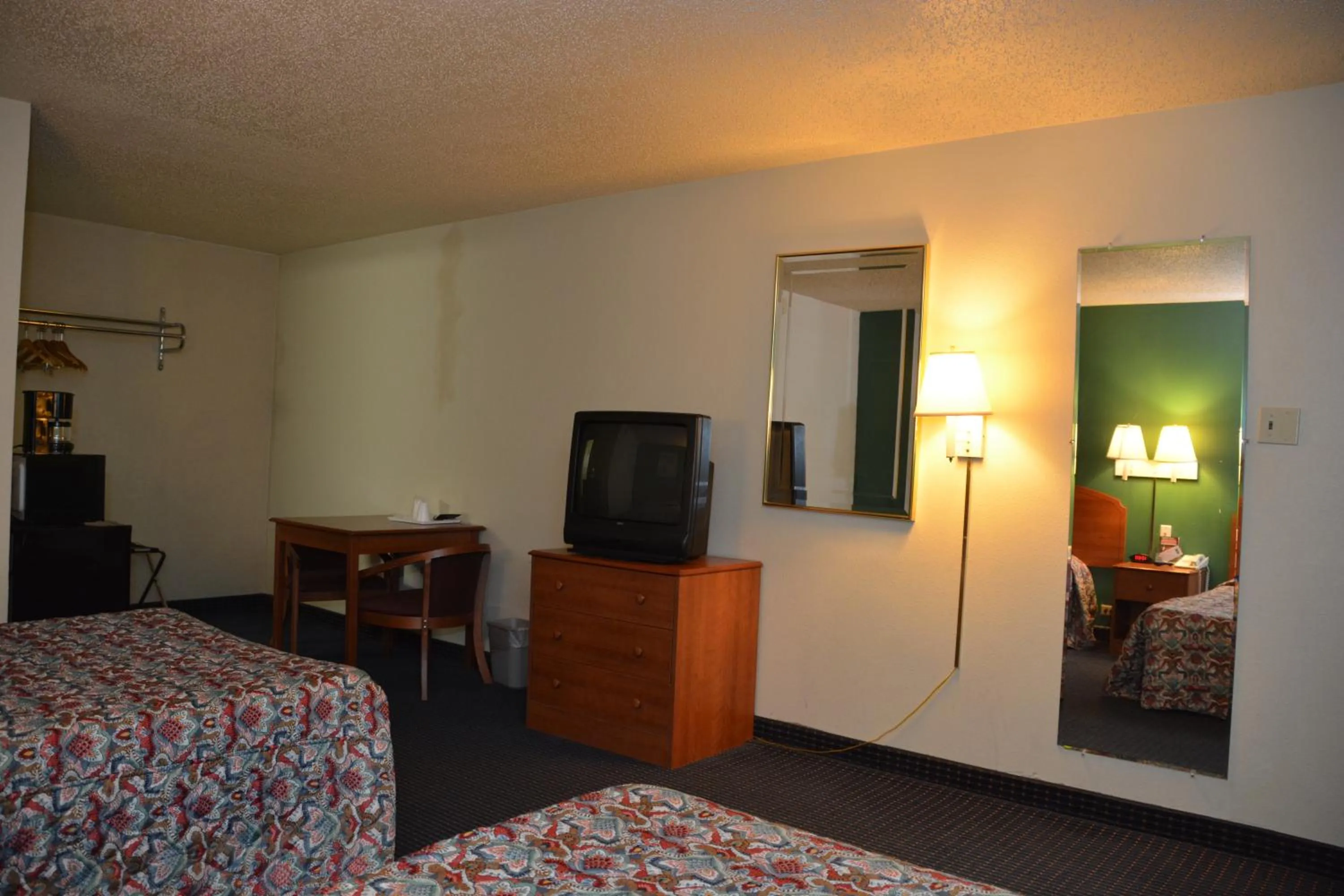 Bed in Stay Express Inn Near Ft. Sam Houston