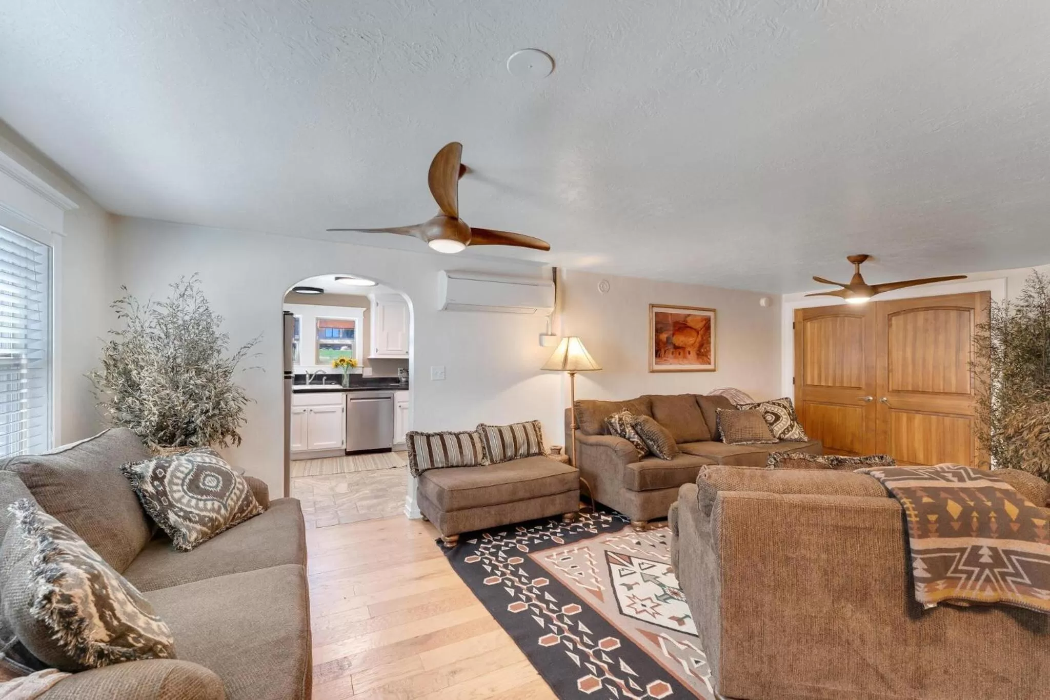 TV and multimedia in Stone Lizard Lodge