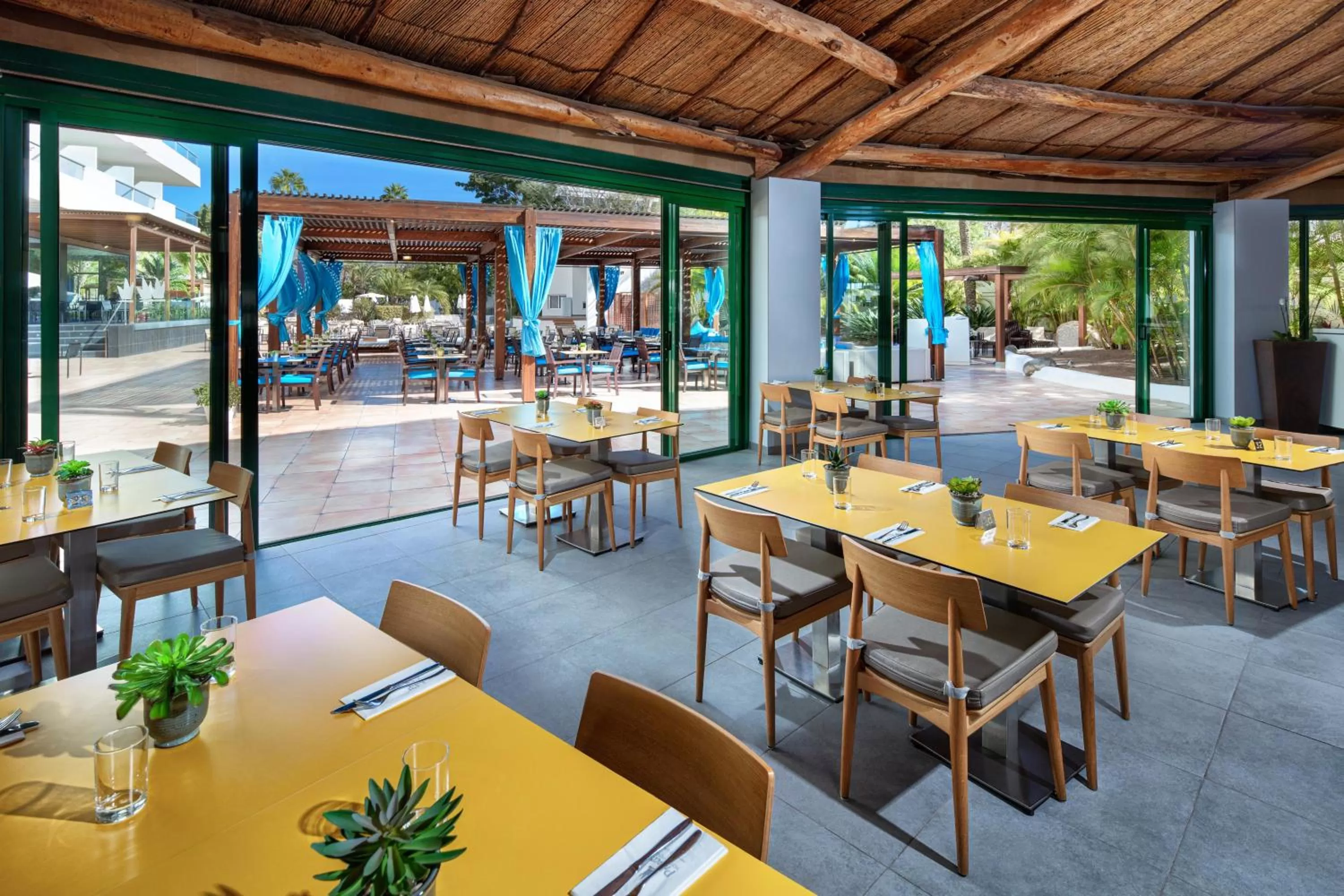 Restaurant/places to eat in Hotel Gran Canaria Princess - Adults Only