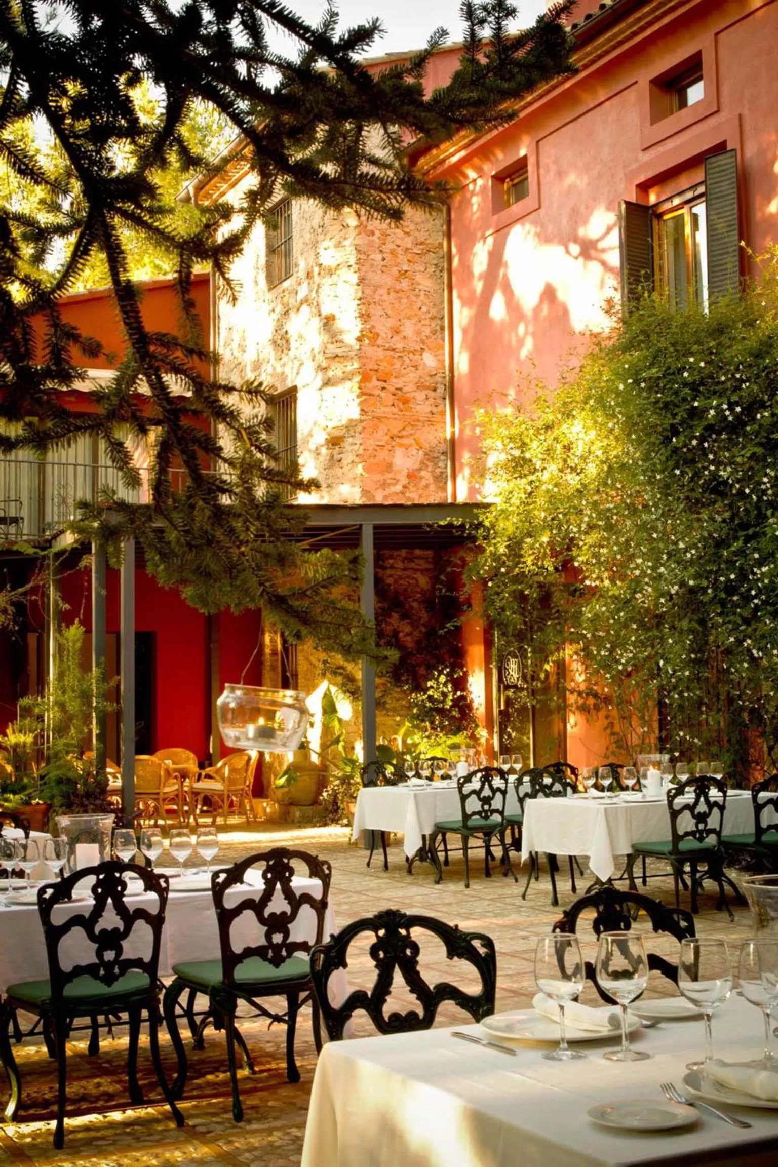 Restaurant/places to eat in Mont-Sant