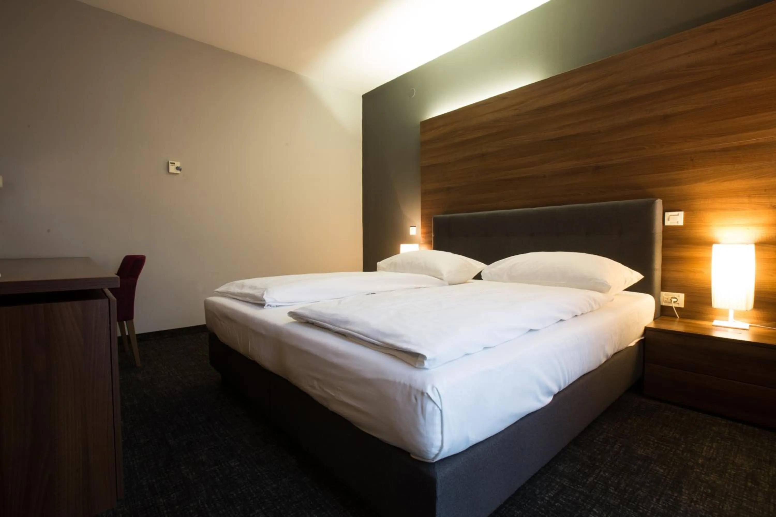 Bedroom, Bed in Hotel Sliško