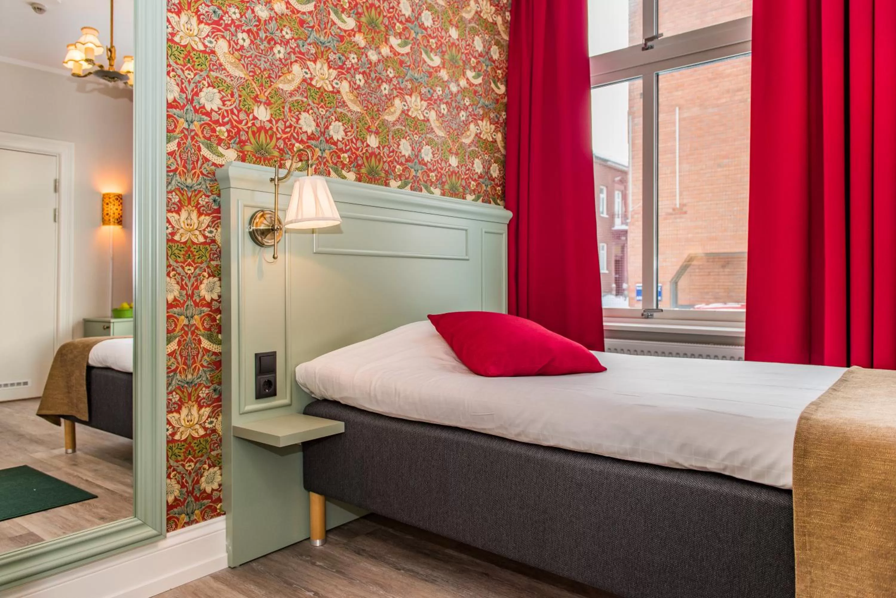 Photo of the whole room, Bed in SPiS Hotell Amber