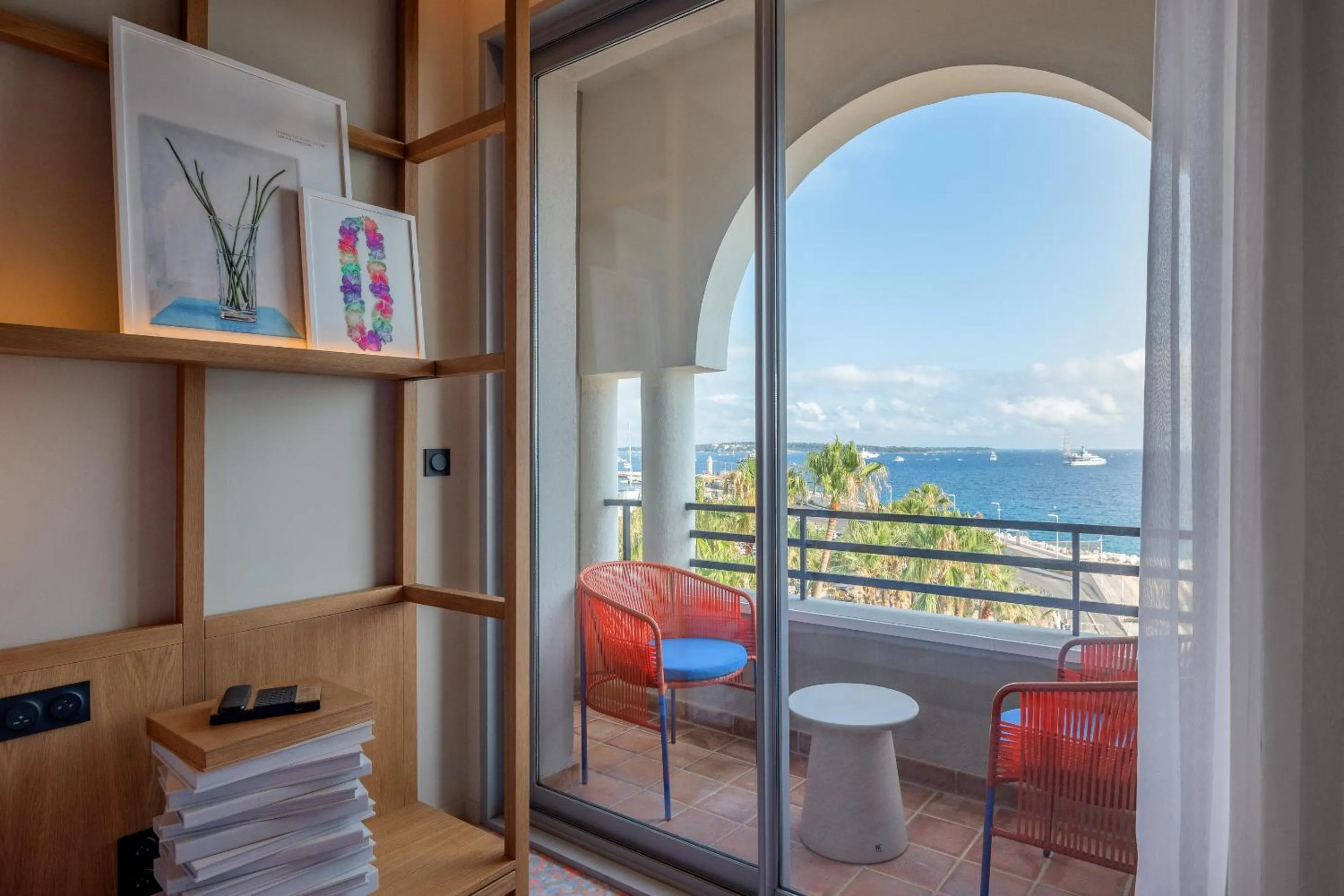 Natural landscape in Canopy by Hilton Cannes