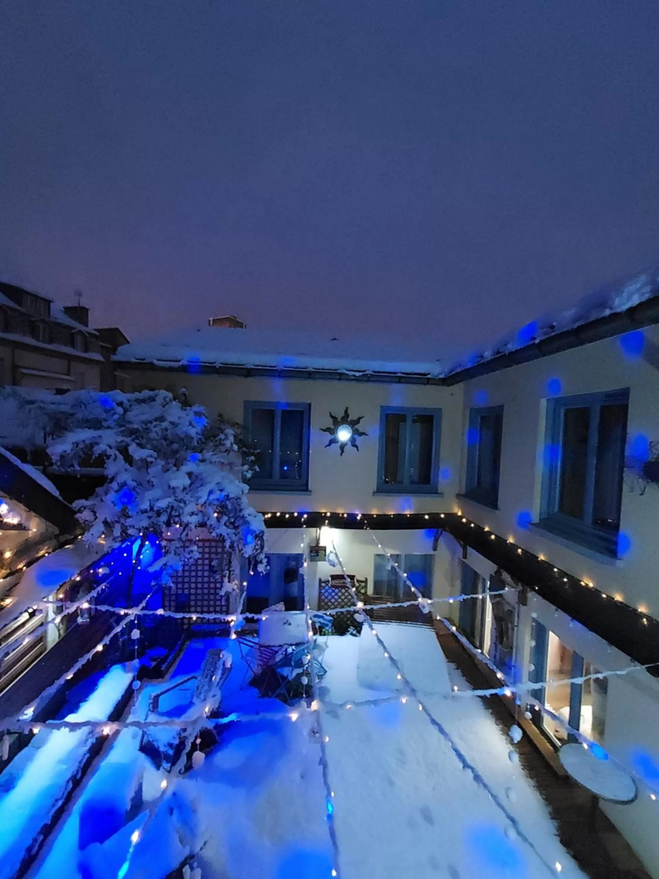 Winter, Swimming Pool in Le Patio de Luchon