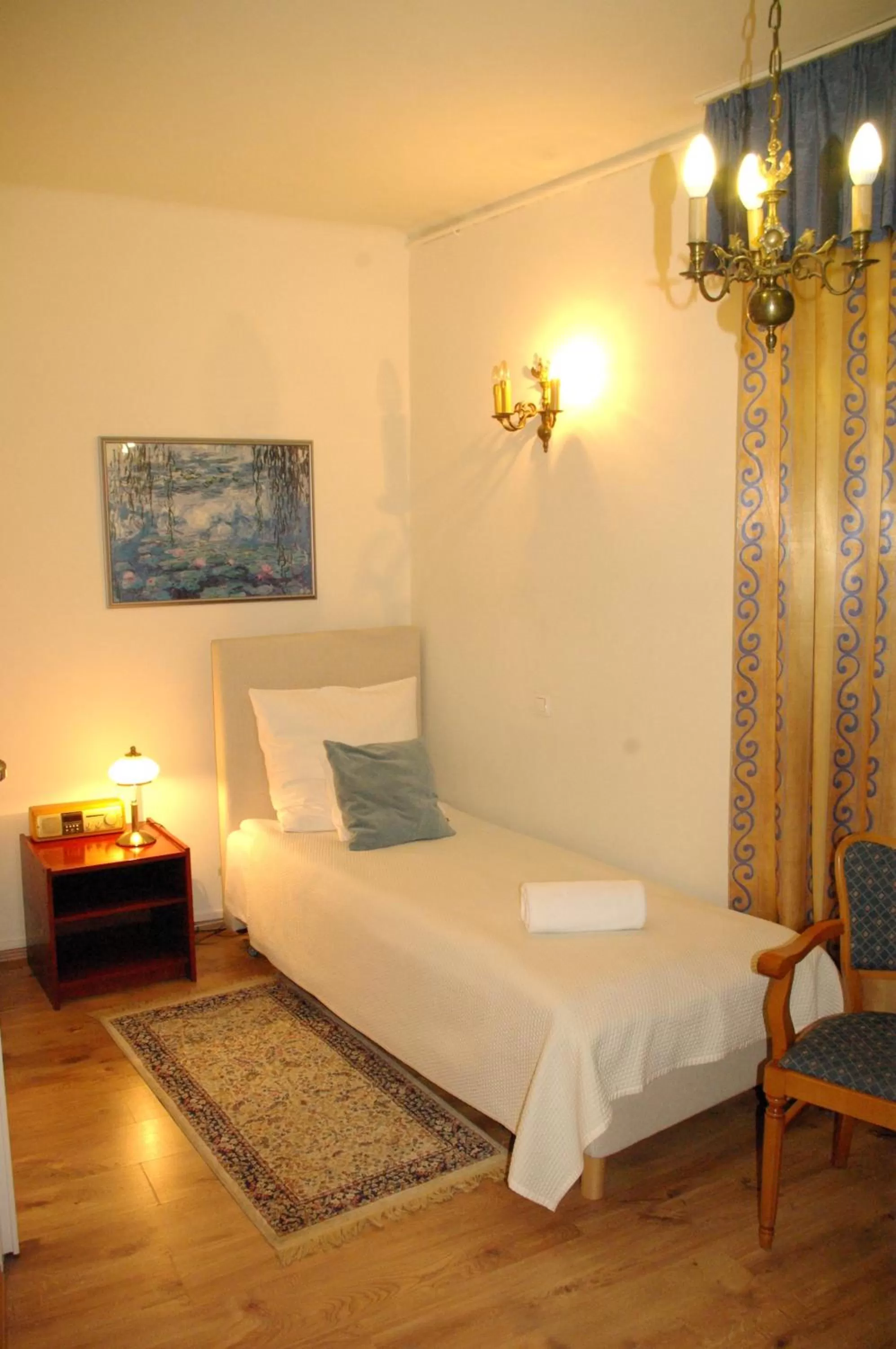 Bed in Pokoje Gościnne Dom Literatury